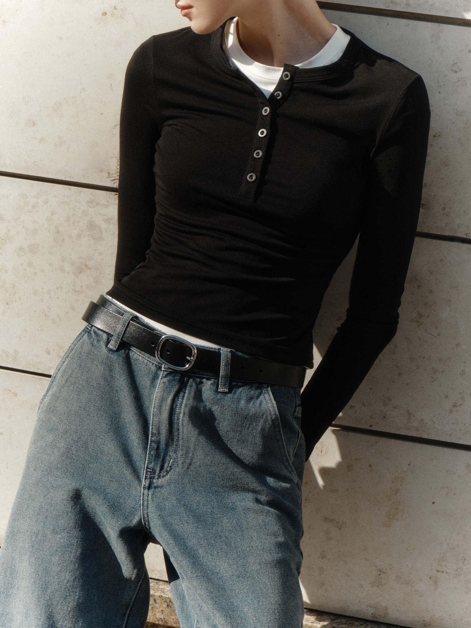 Oberteil aus Jersey mit Knöpfen am Kragen