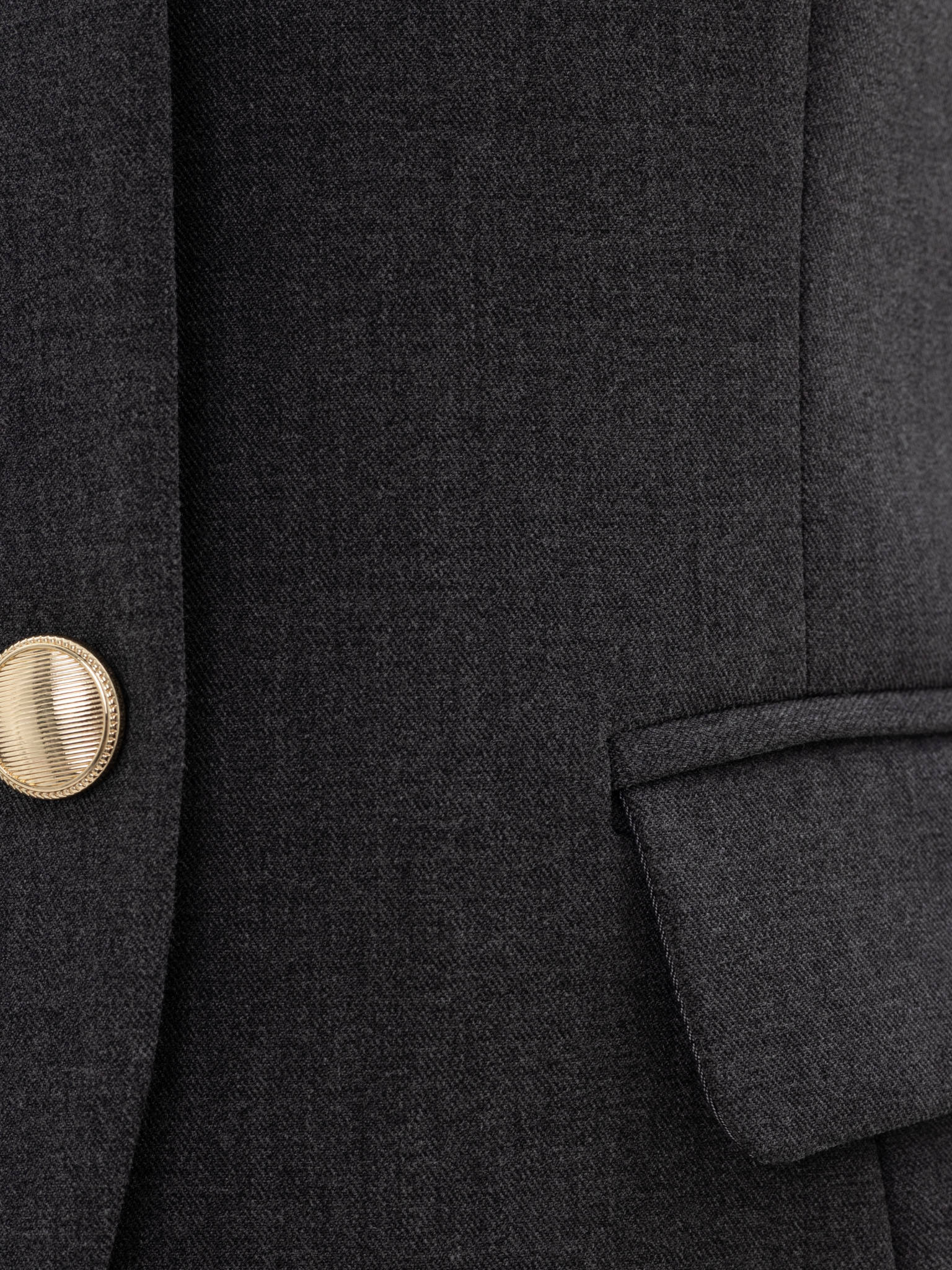 Fitted suiting waistcoat