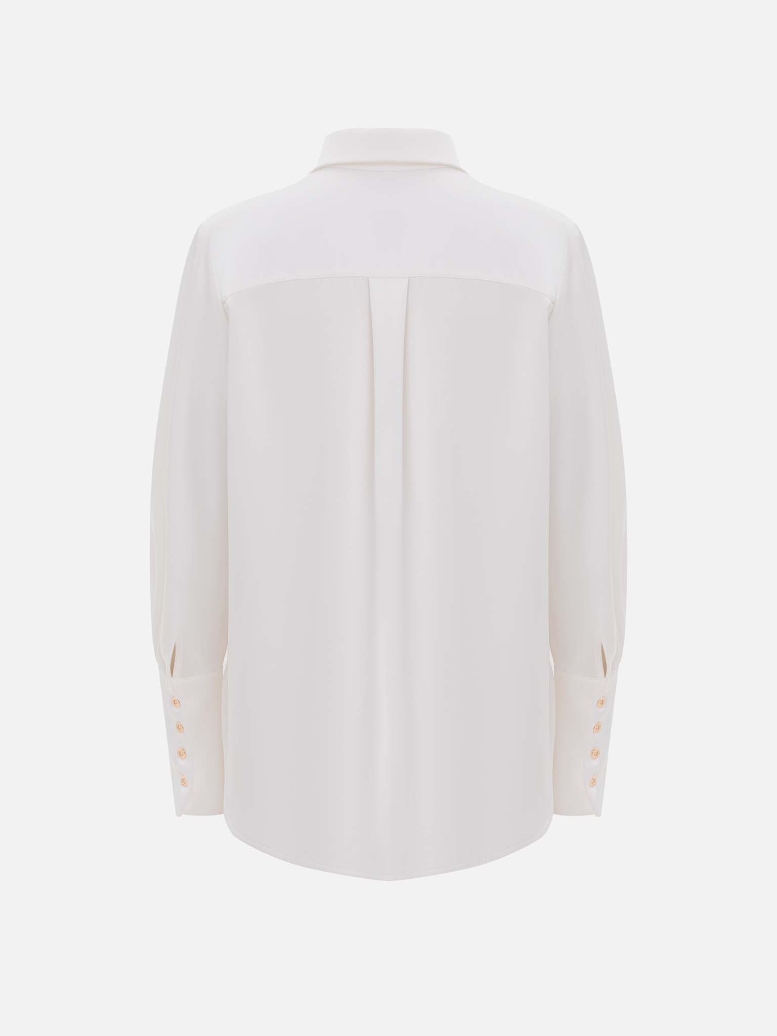 Loose fit shirt with wide cuffs