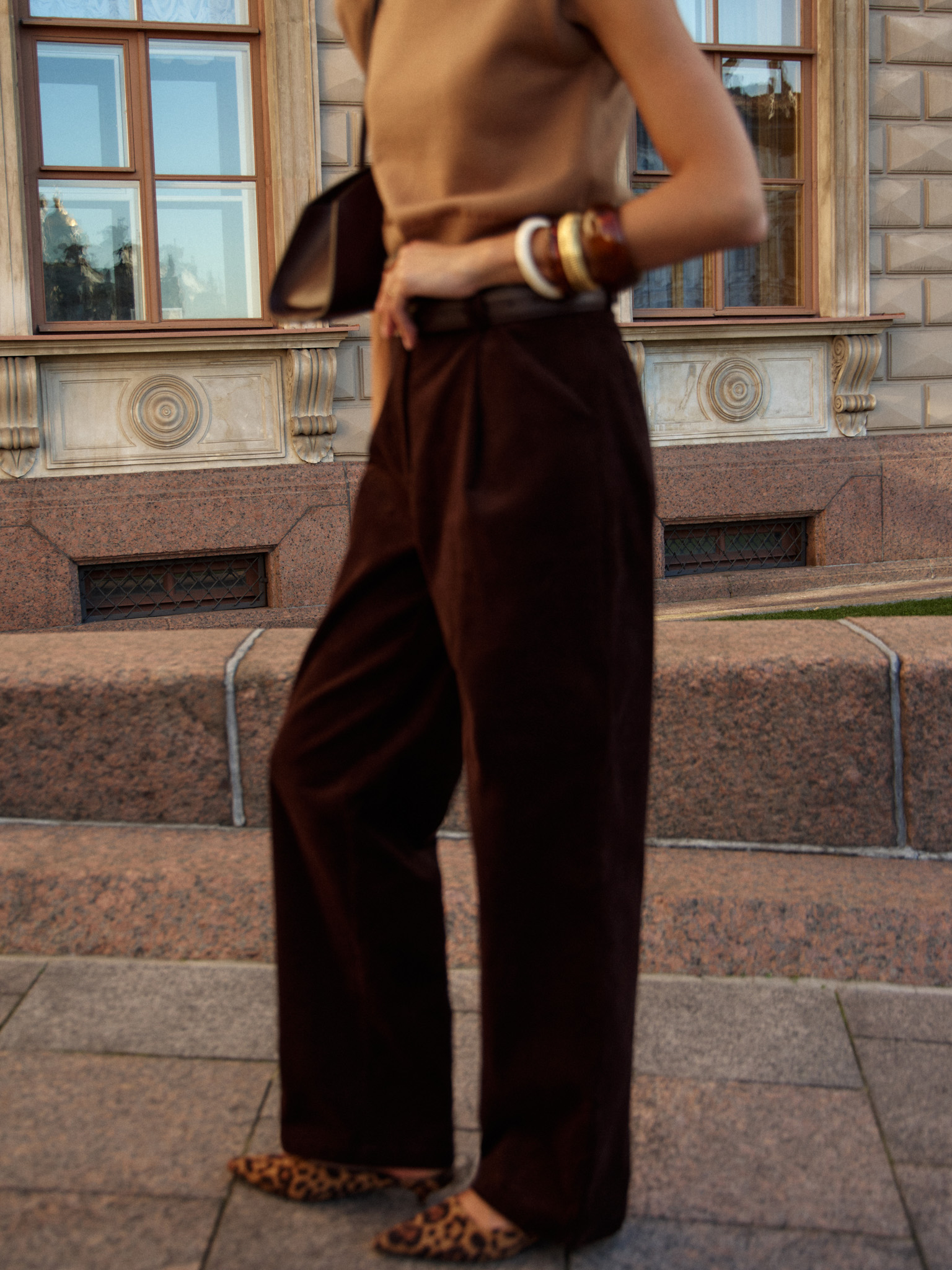 Velvet trousers with waist pleats