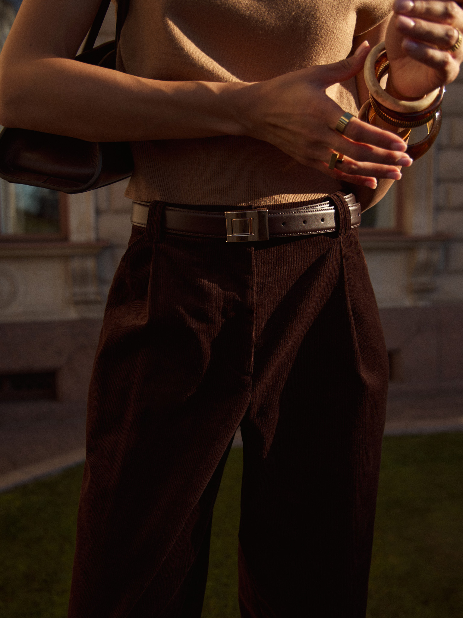 Velvet trousers with waist pleats