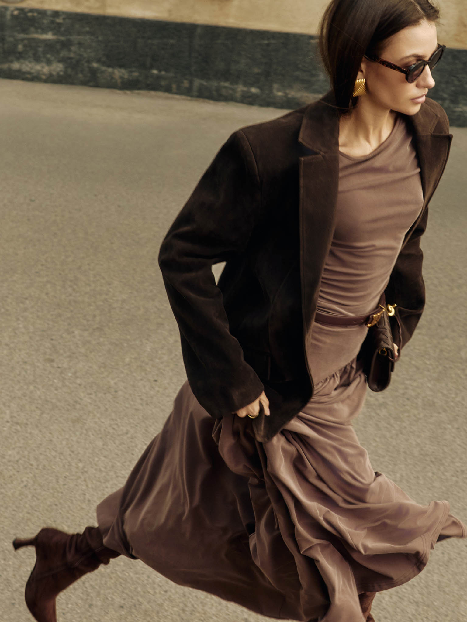 Knitted maxi skirt with wide waistband and gathers