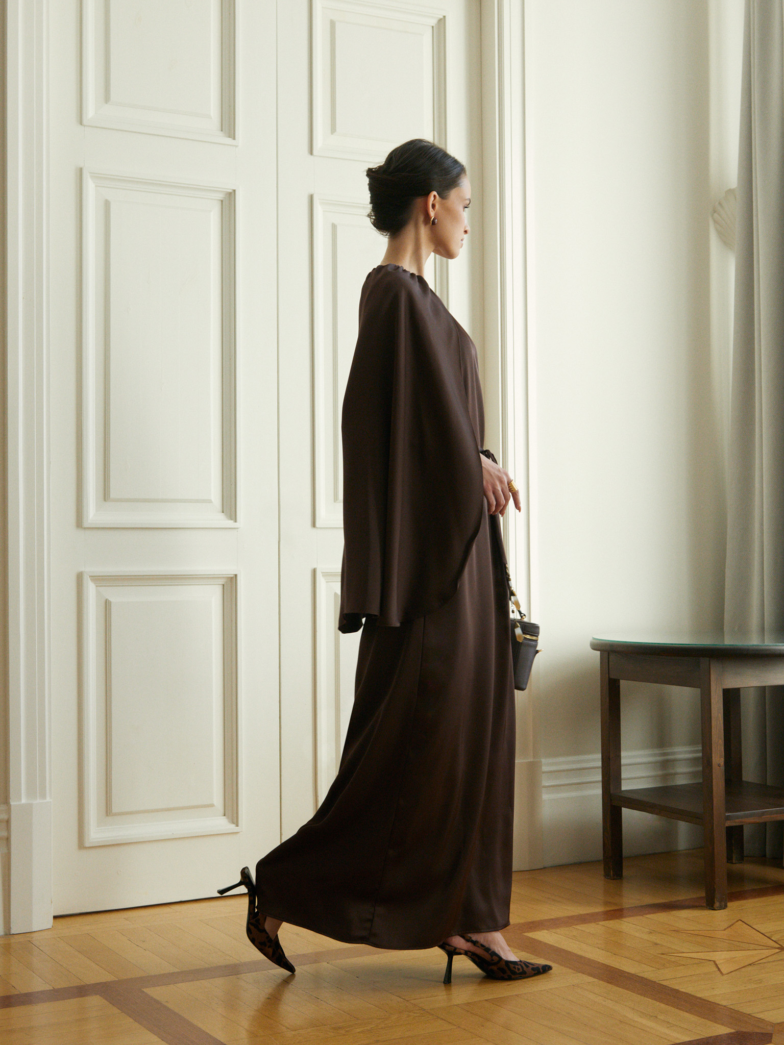 Maxi dress with matching cape