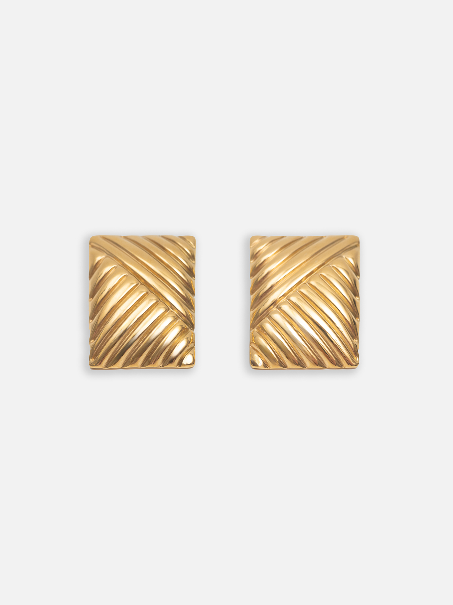 Rectangular stud earrings with diagonal stripes