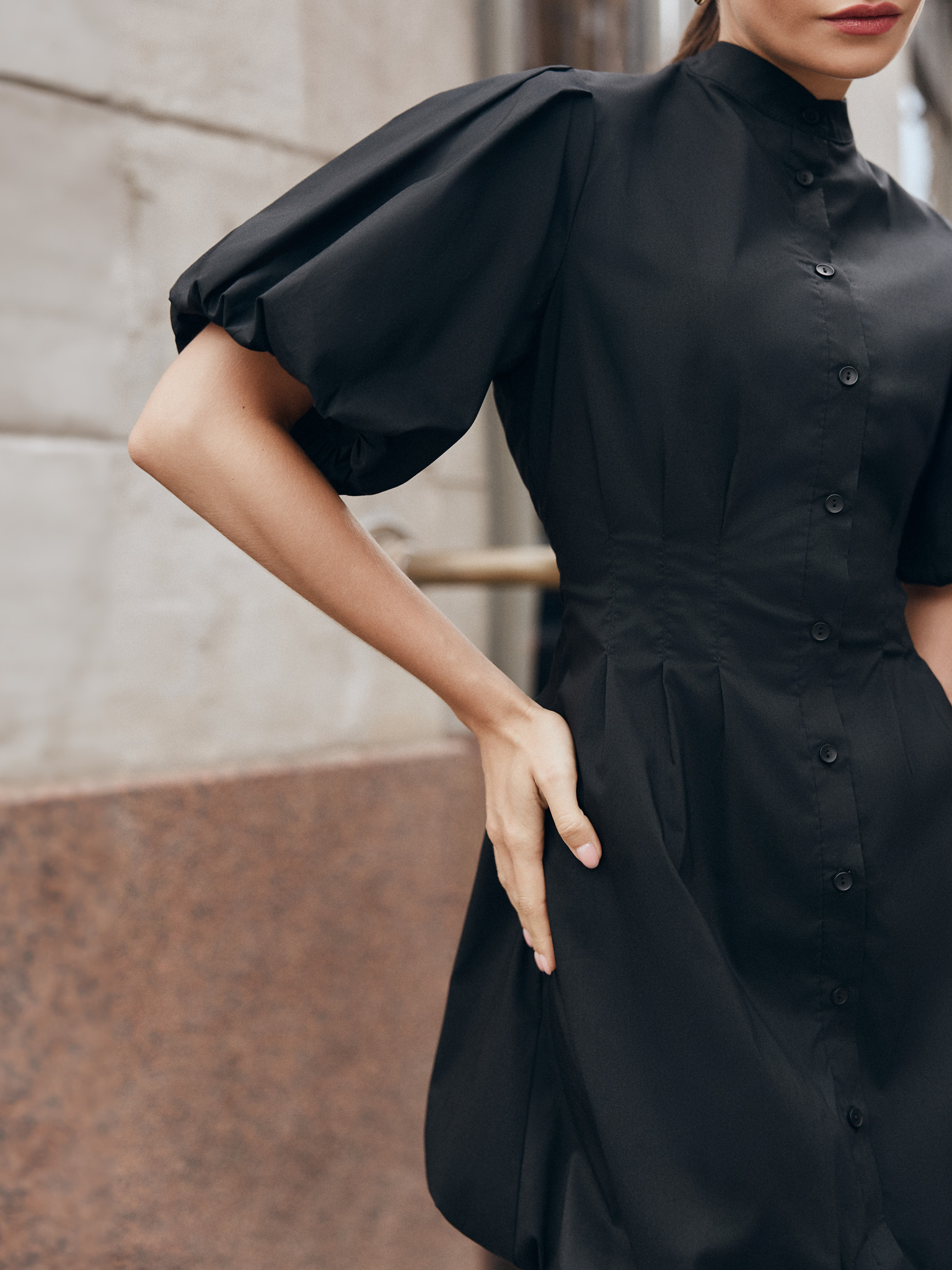Mini fitted dress with voluminous sleeves and skirt