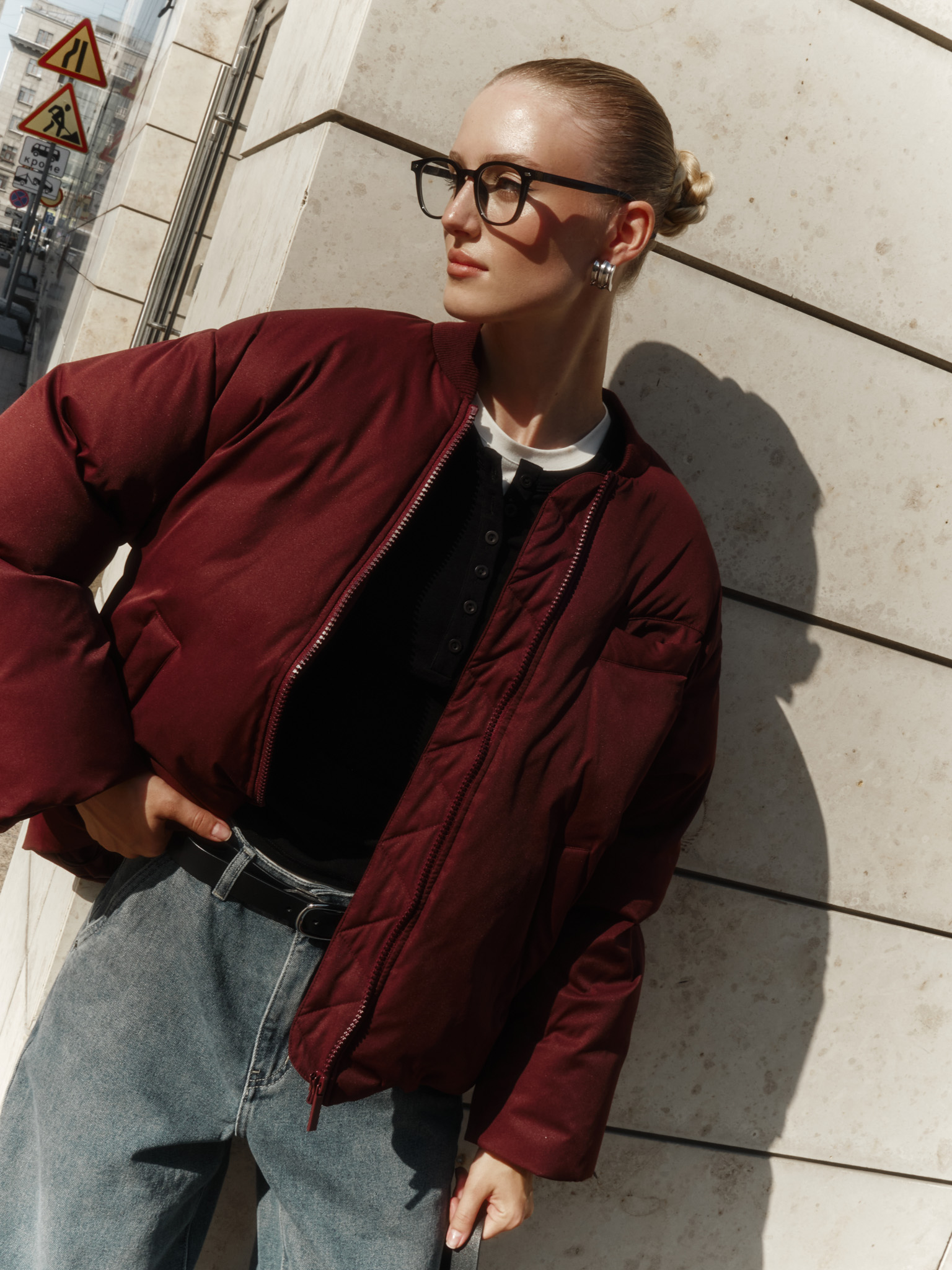 Loose-fitting bomber