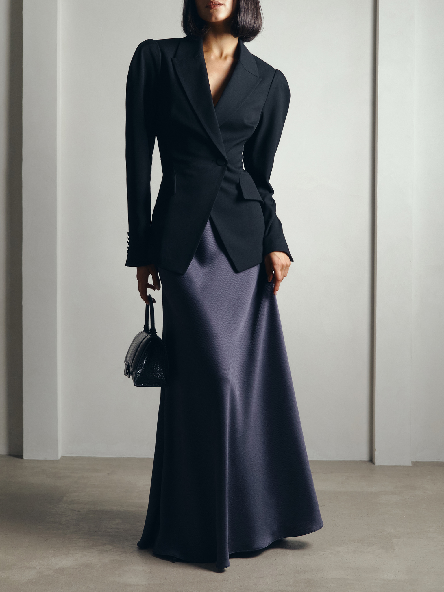 Floor length maxi skirt in textured fabric