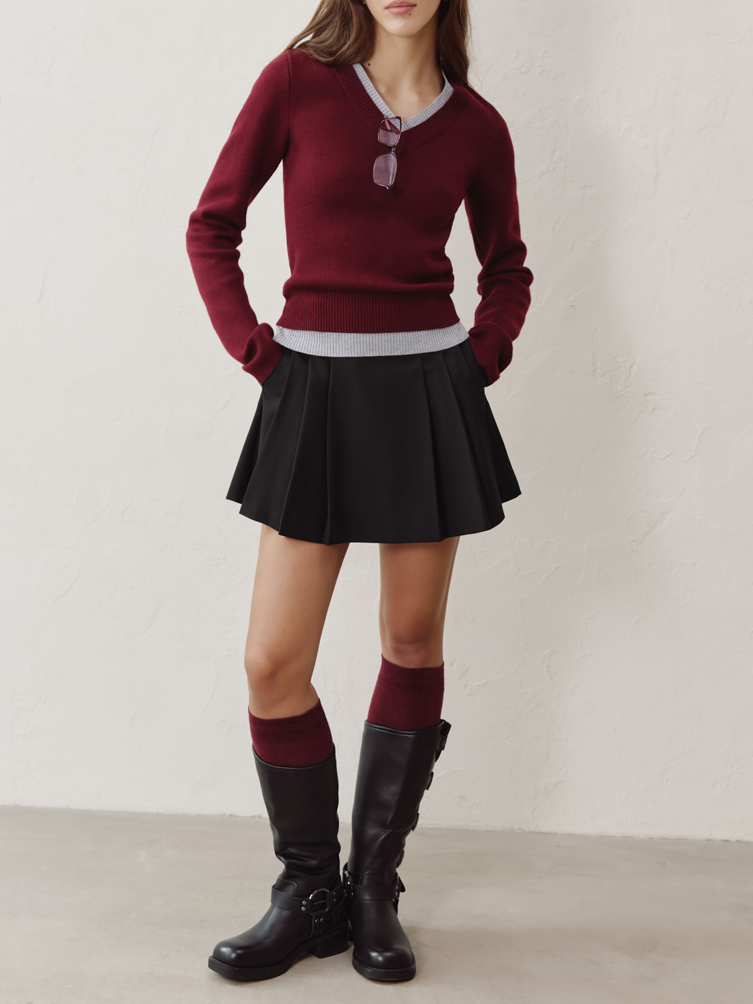 Трикотажный джемпер с контрастными деталями