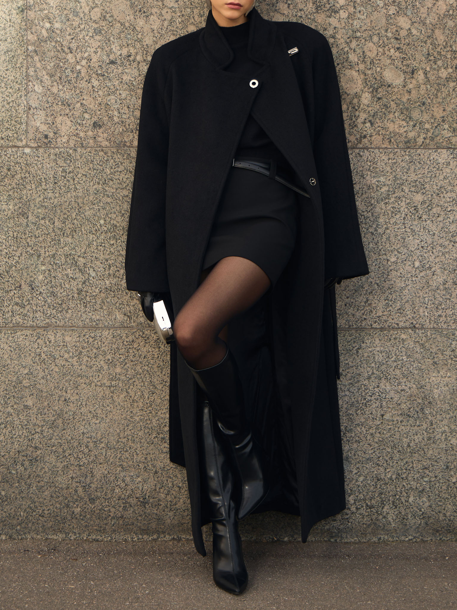 Woollen maxi coat with metal clasp at the shoulder