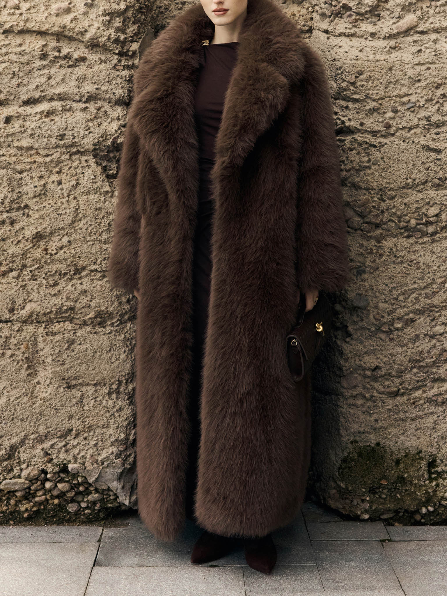 Однобортная экошуба длины макси