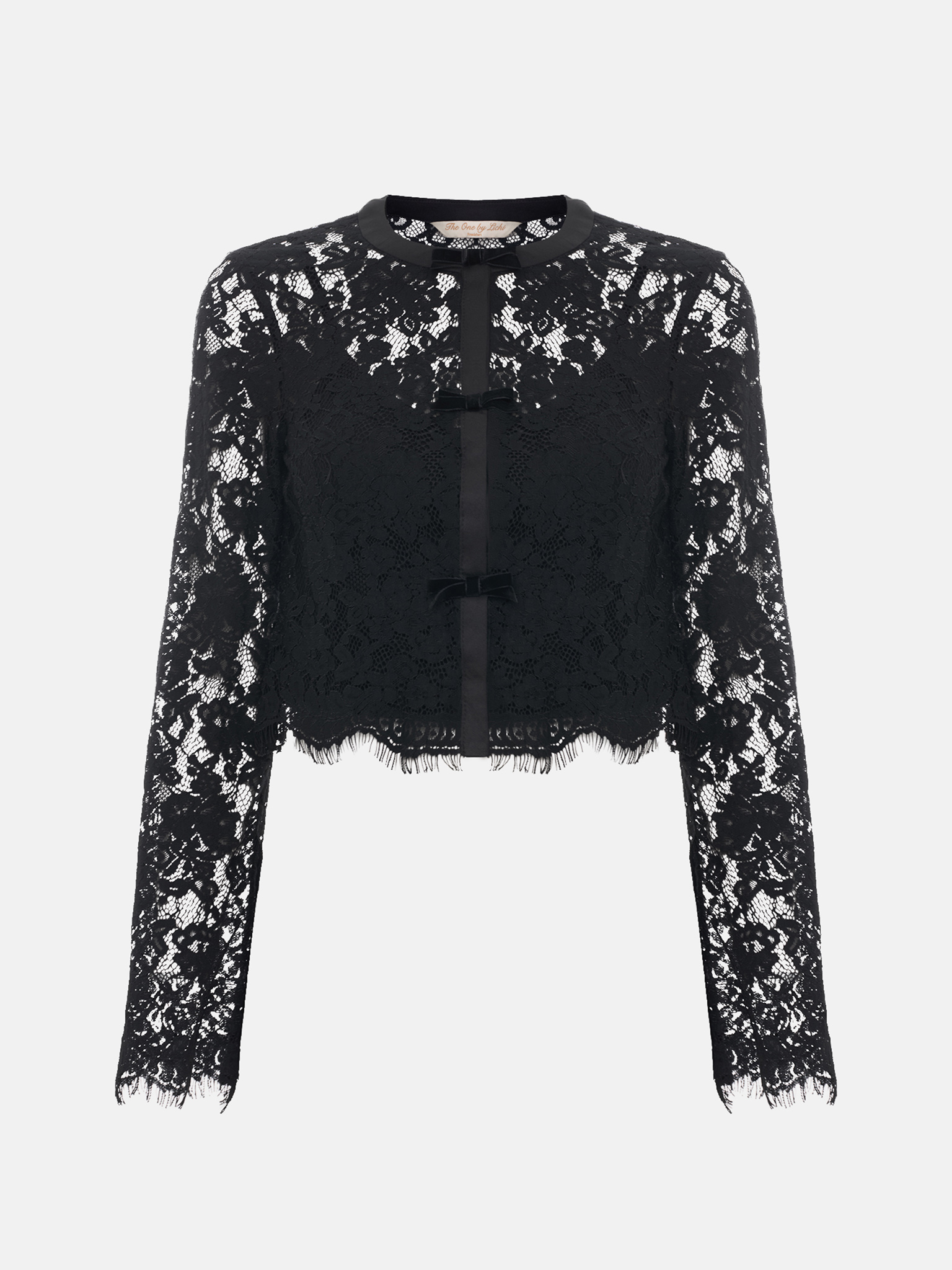 Guipure blouse with a top