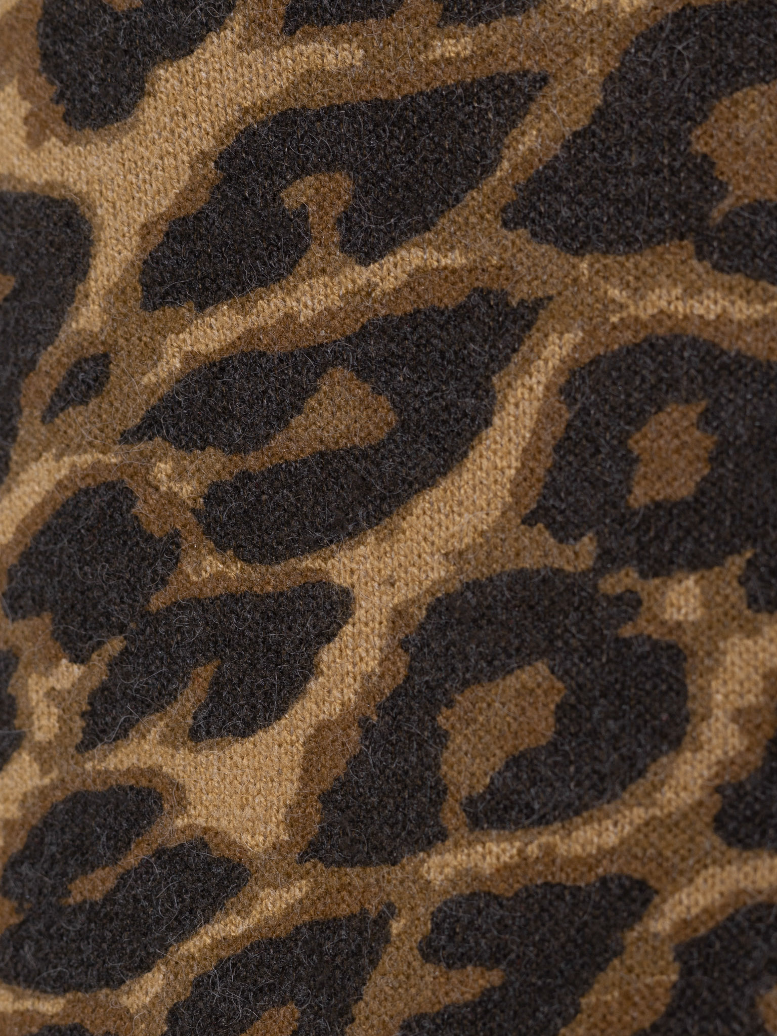 Leopard print fitted cardigan