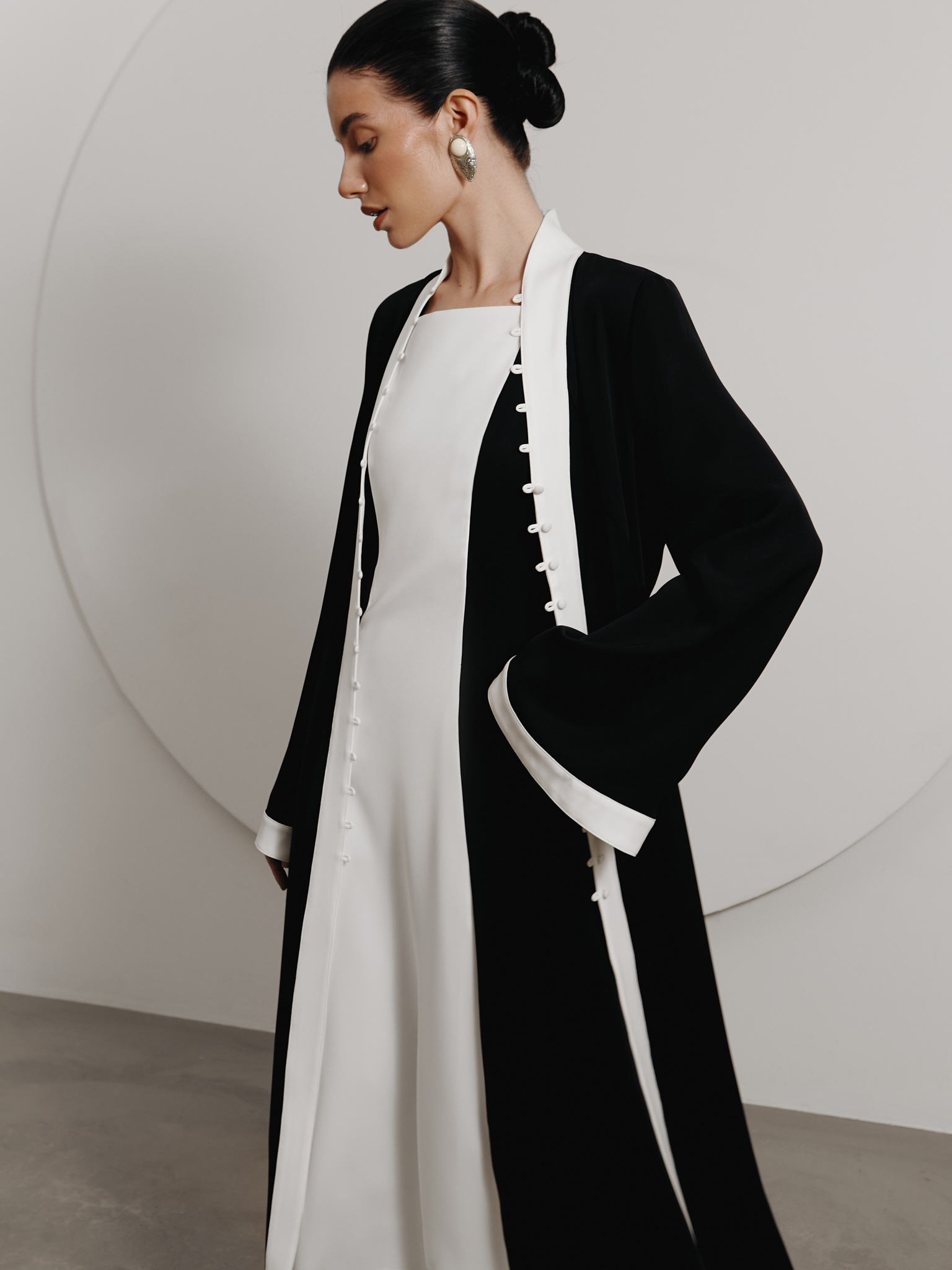 Sleeveless fitted maxi dress