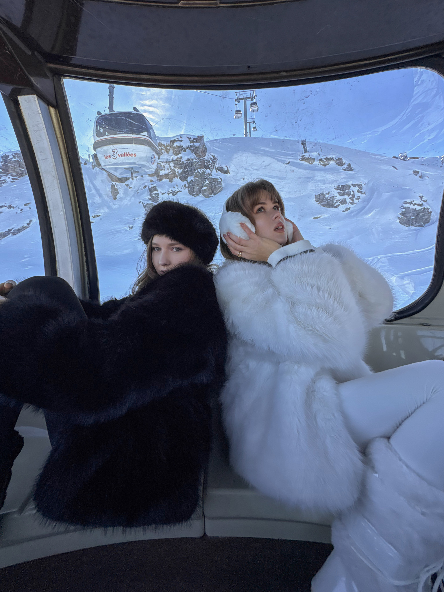 Short eco-fur coat with lush pile