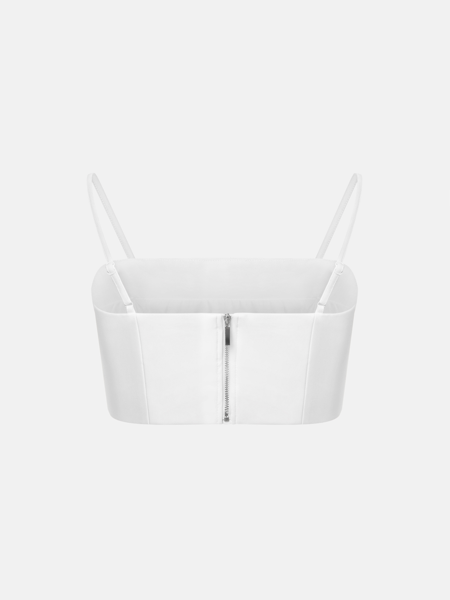 Укороченный топ на тонких бретелях