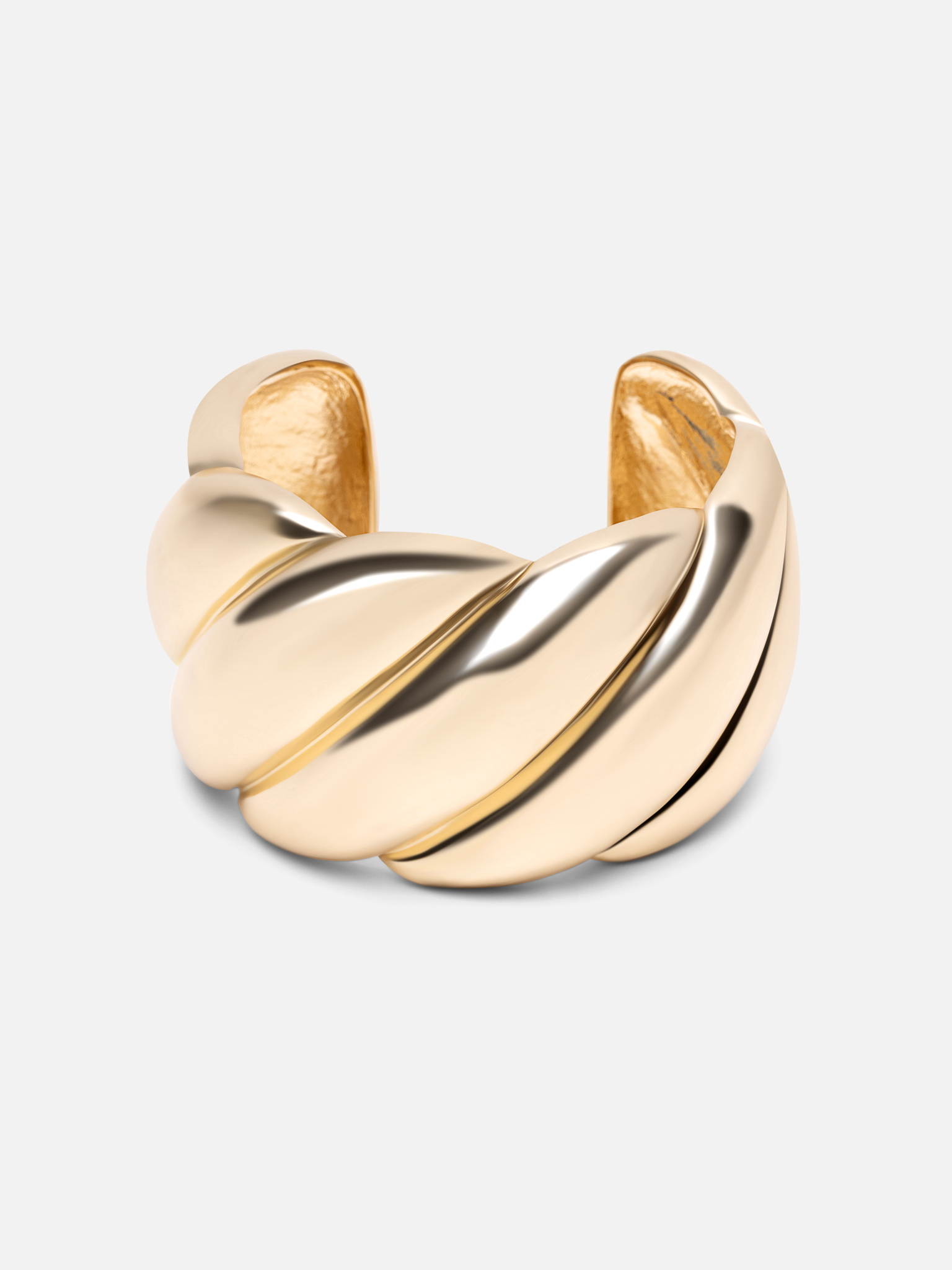 Twisted blown metal bracelet