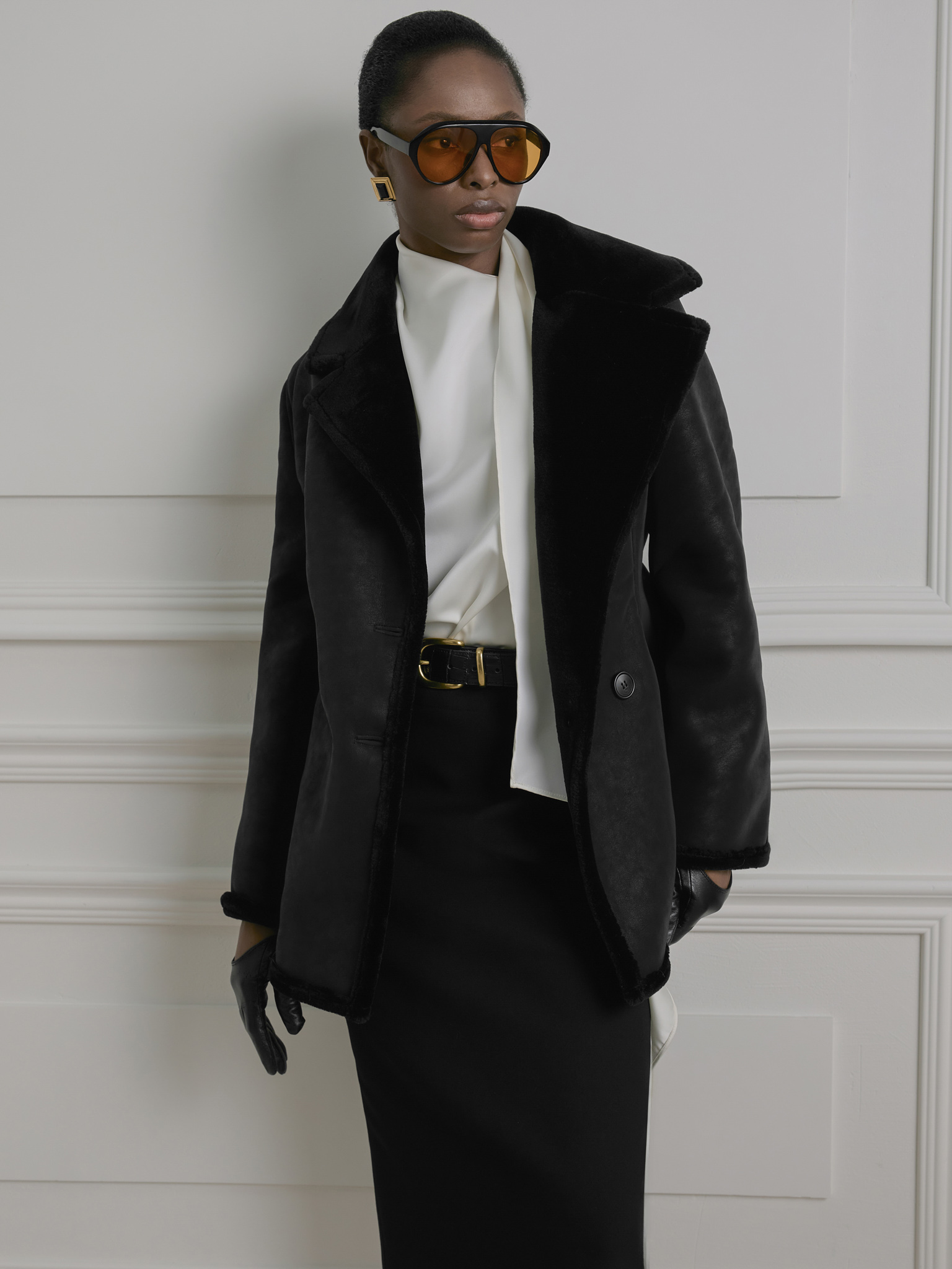 Zweireihiger Mini-Shearling-Mantel