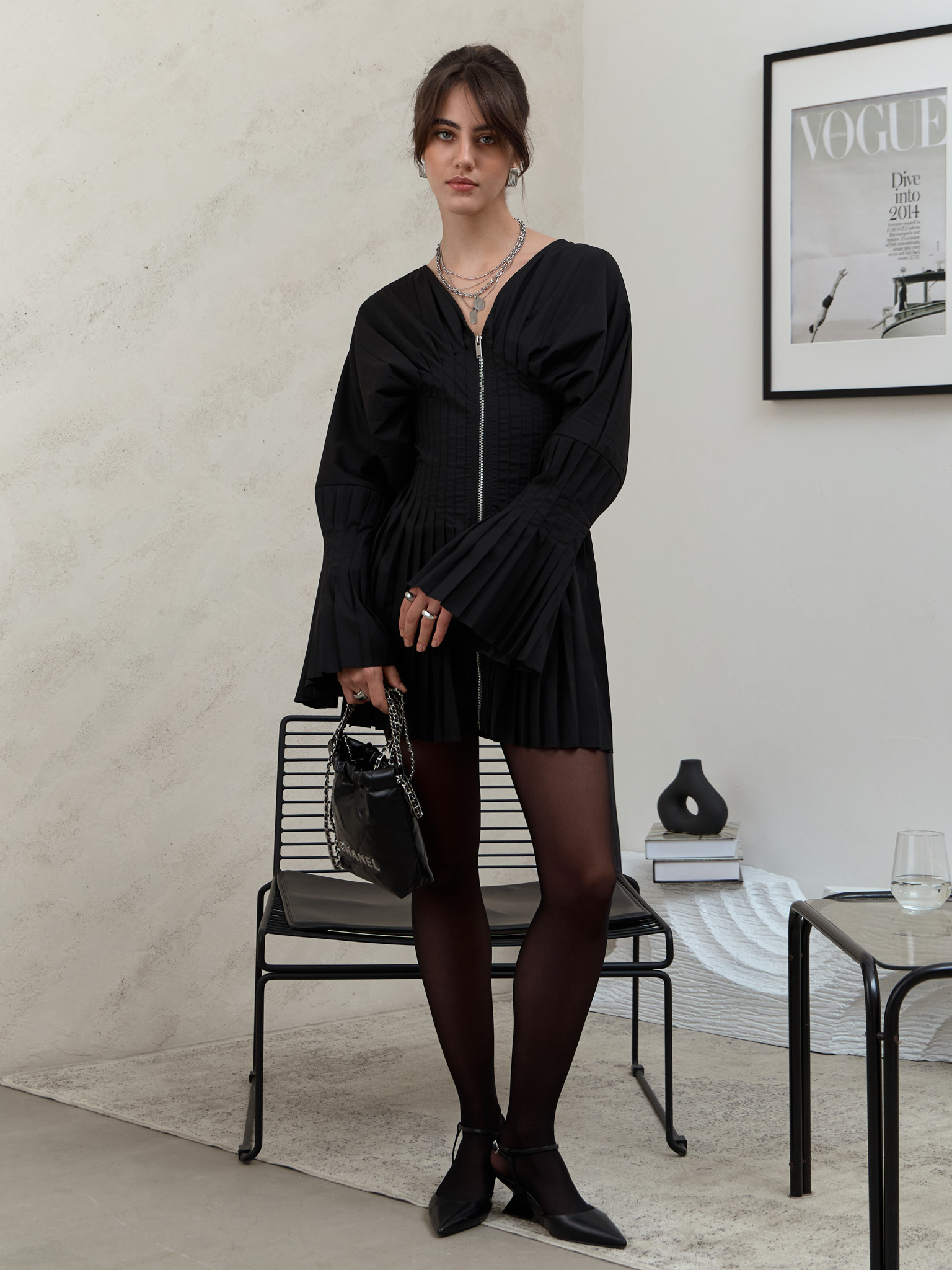 Mini dress with pleating and front zip