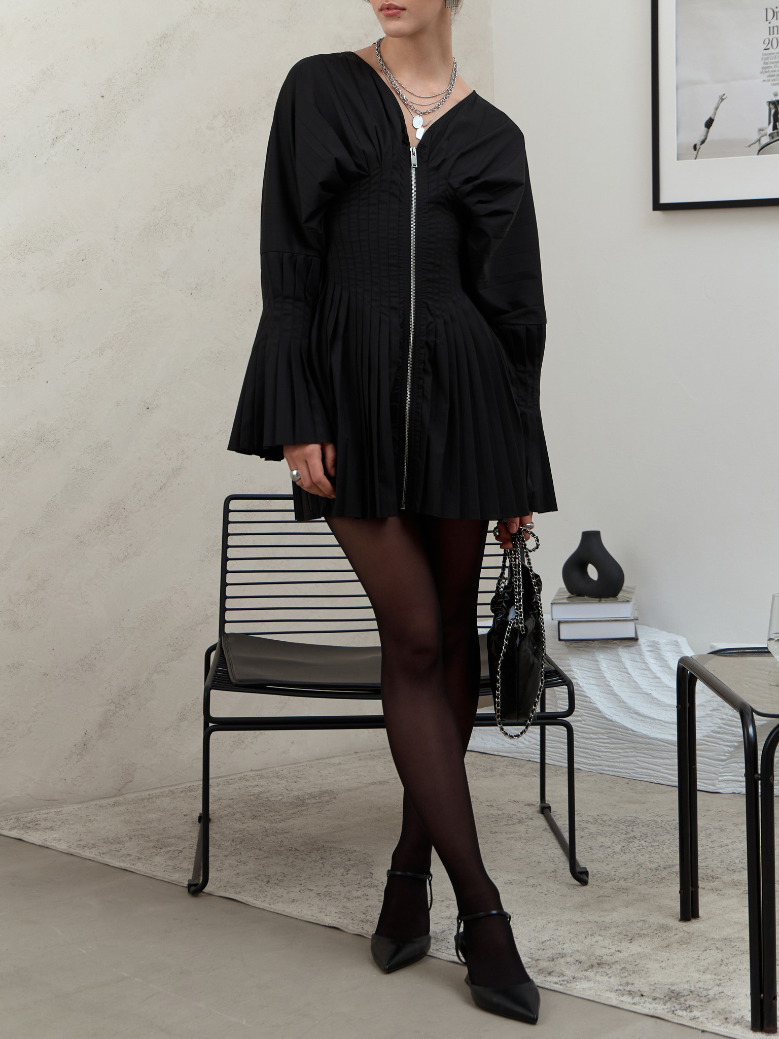 Mini dress with pleating and front zip