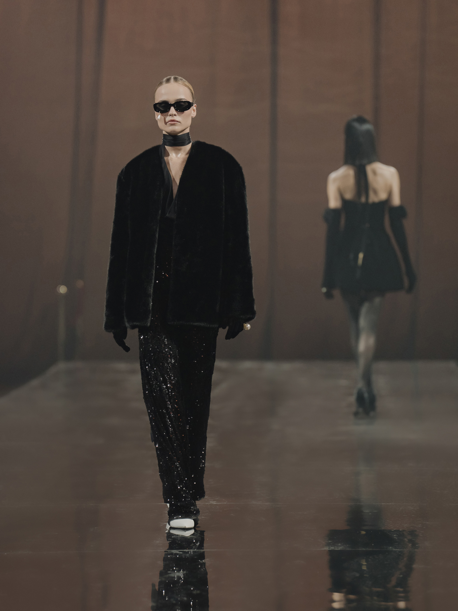 Short eco-fur coat without collar