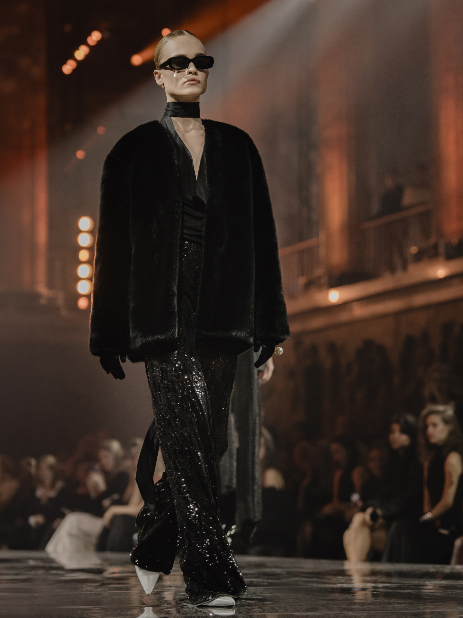 Short eco-fur coat without collar