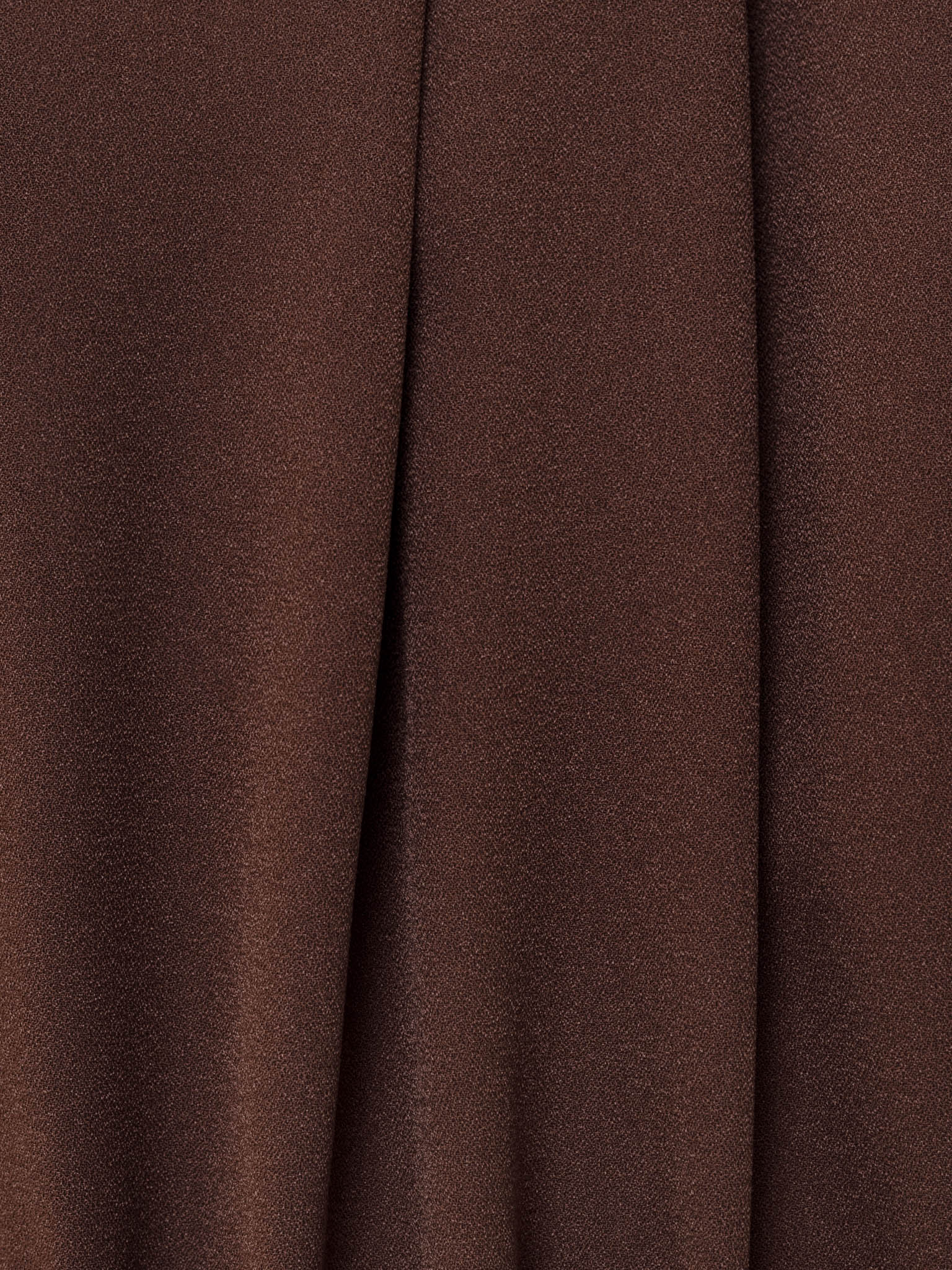 Mini dress with pleats on the shoulders and open back