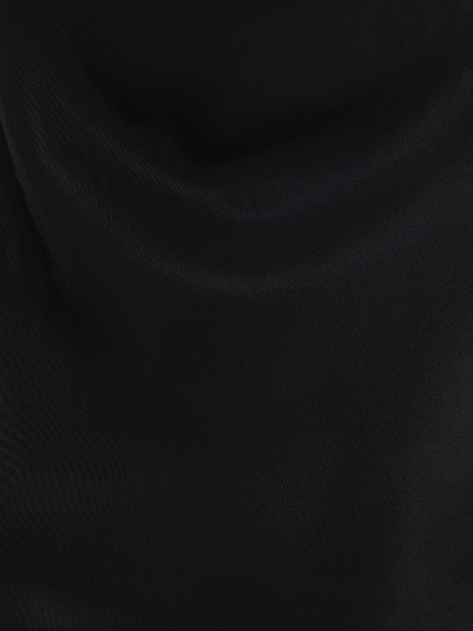 Satin top with neck ribbons