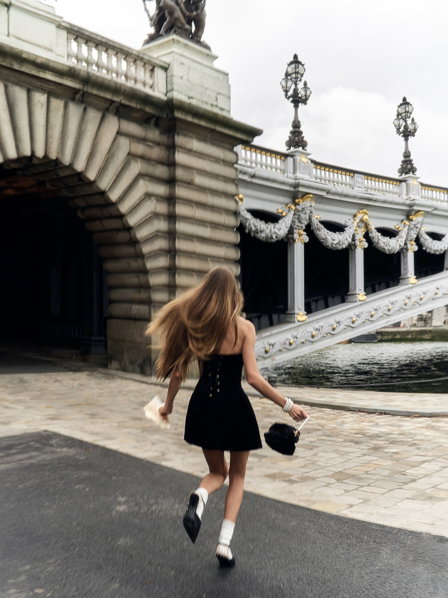 Velvet mini dress with puffy skirt