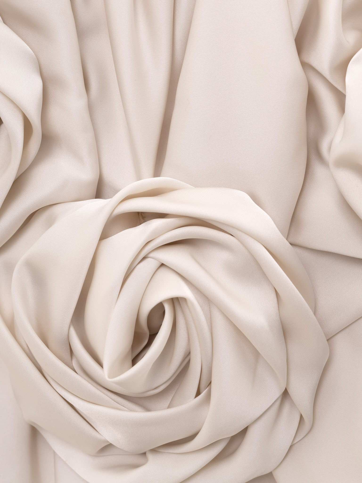 Satin strappy mini dress with voluminous flowers on the skirt