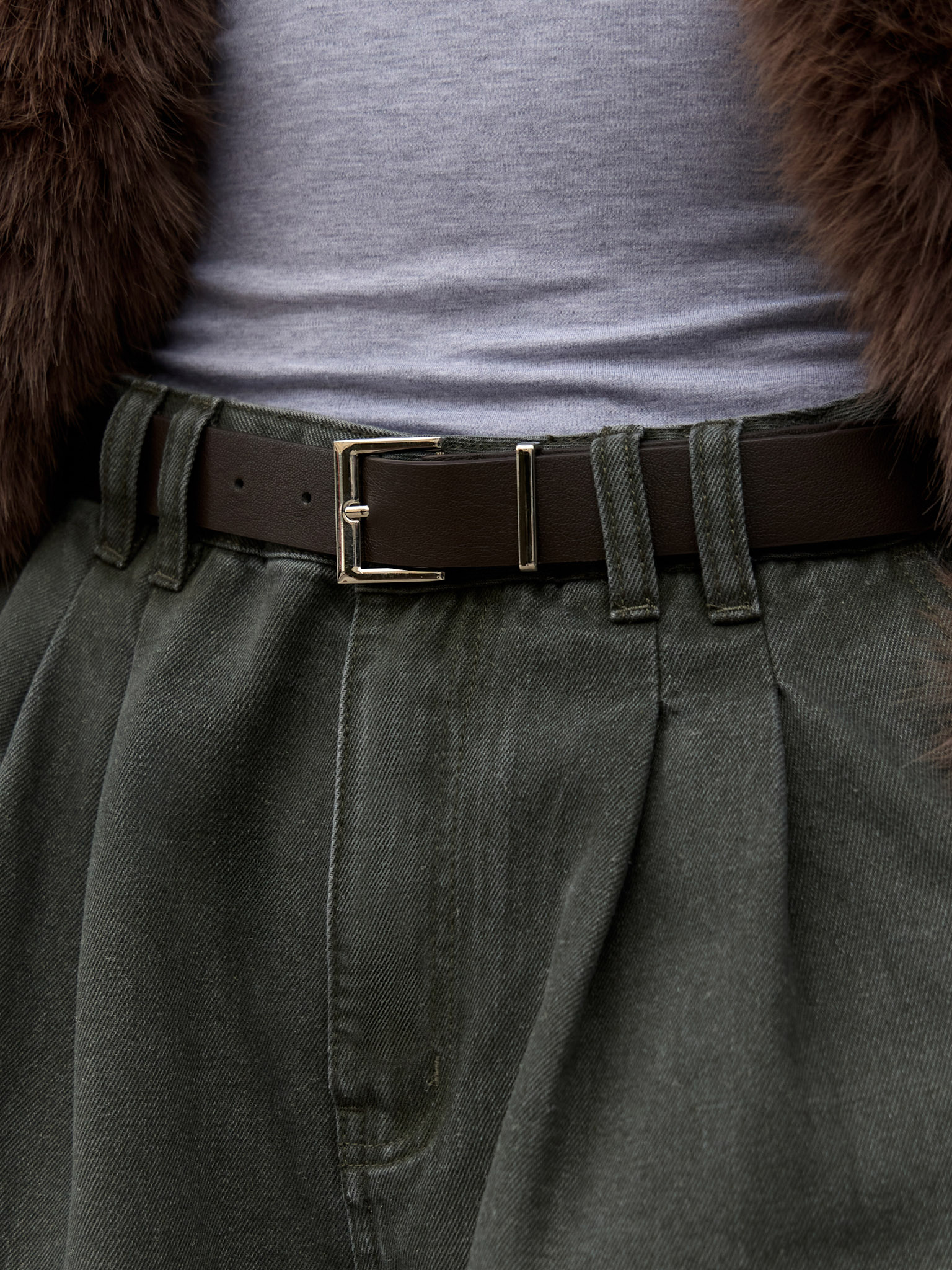 Eco-leather belt with metal loop