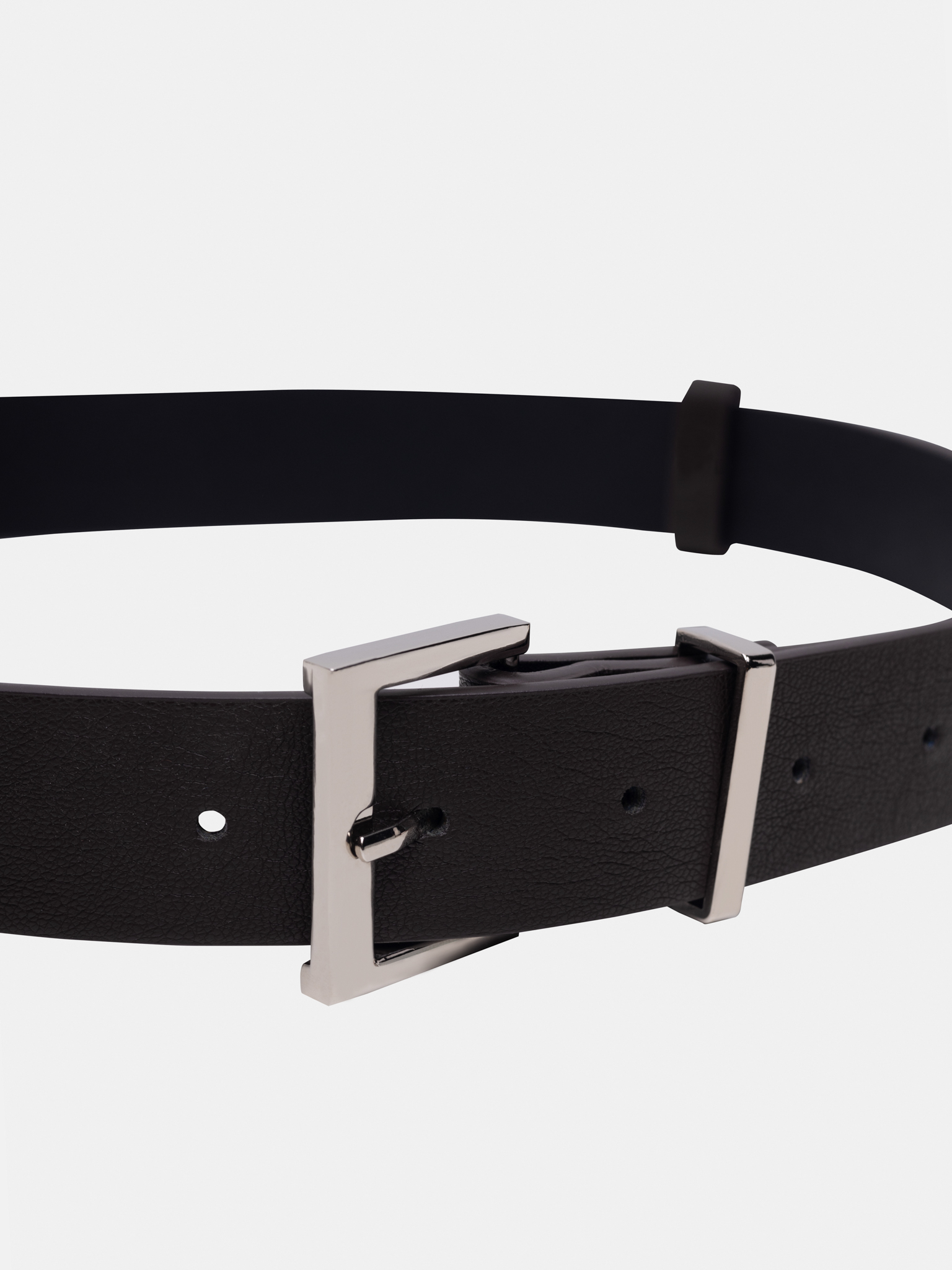 Eco-leather belt with metal loop