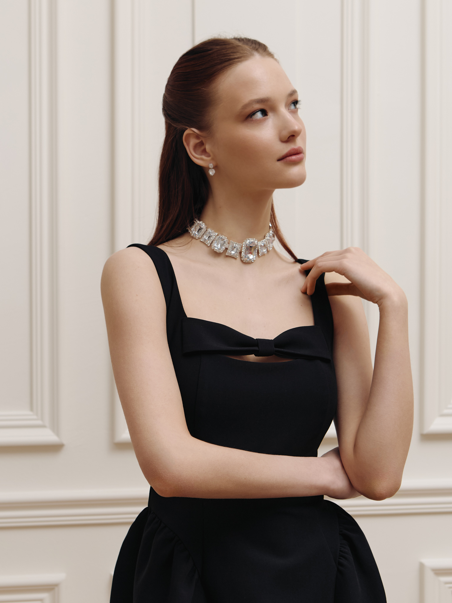 Silver choker with large stones