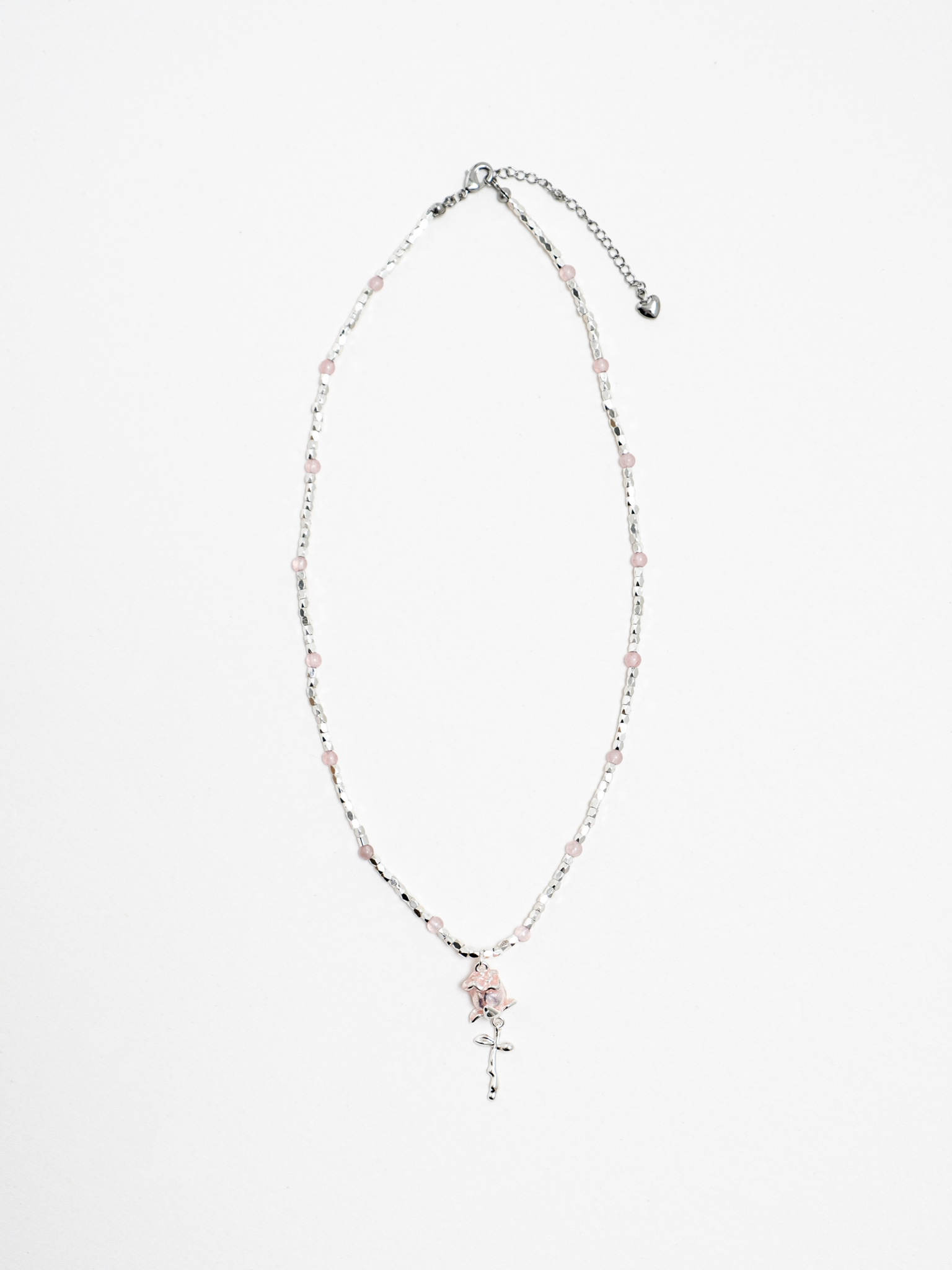 Necklace with flower pendant