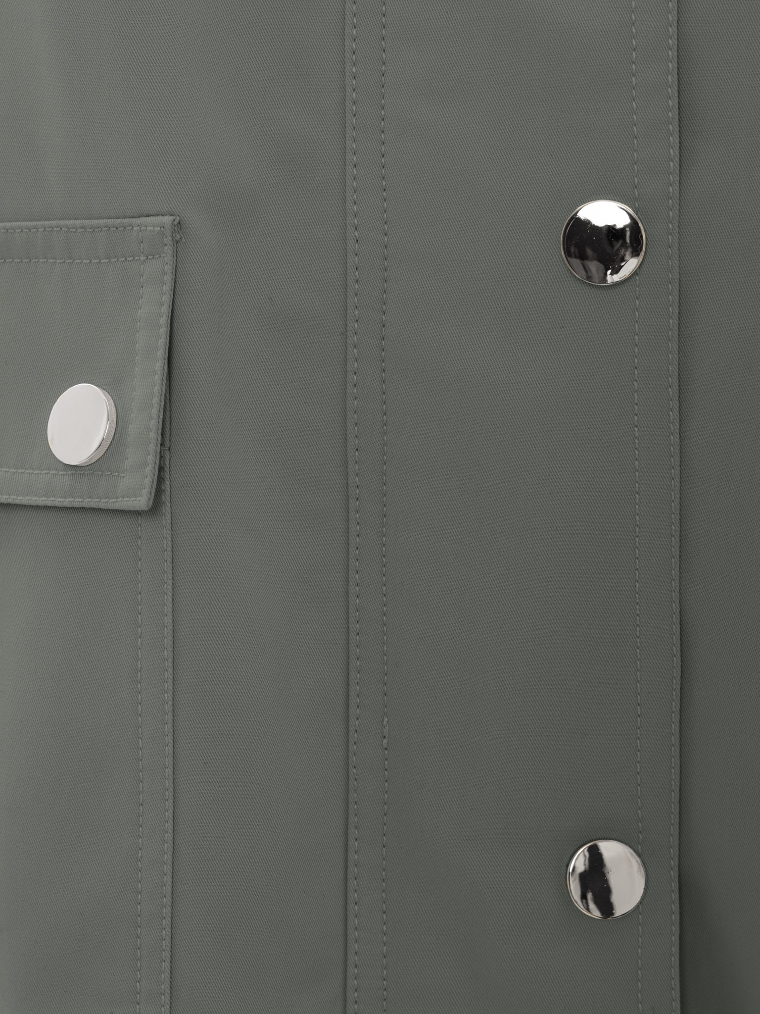 Extended jacket with contrasting eco-leather collar