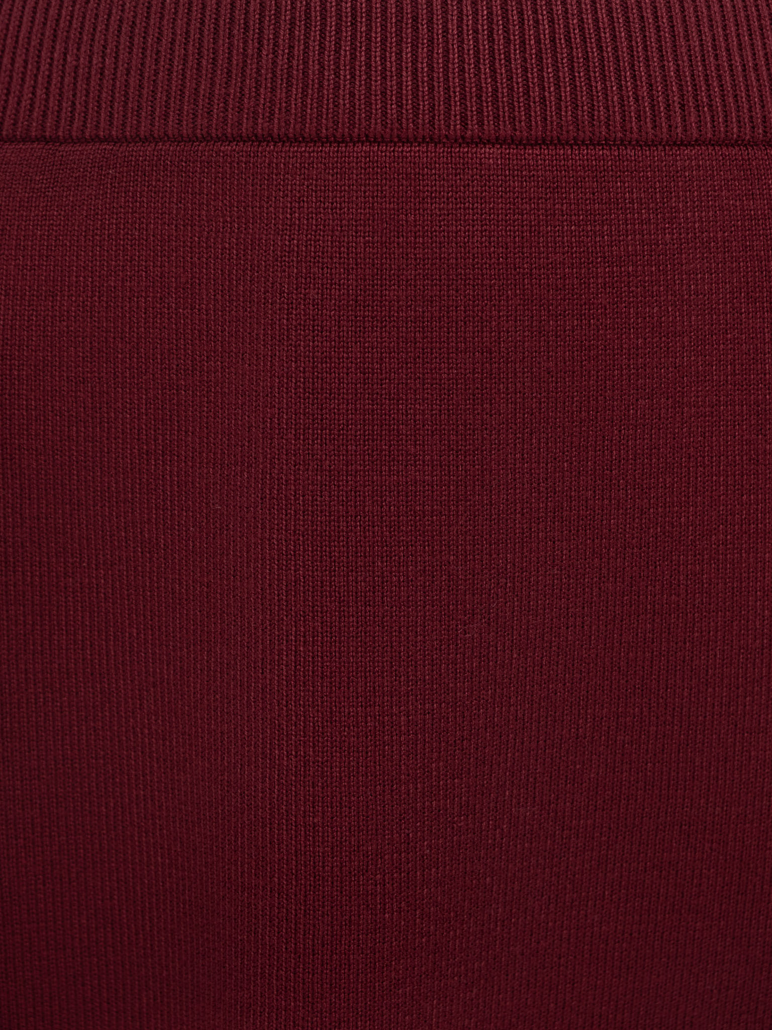 تنورة قصيرة من الجيرسيه