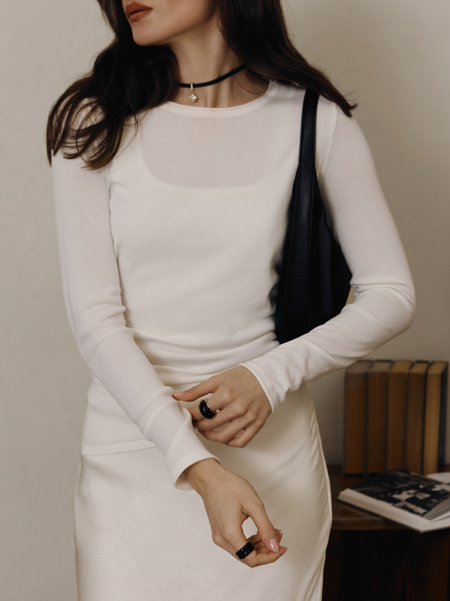 Jersey longlseeve with asymmetrical edge