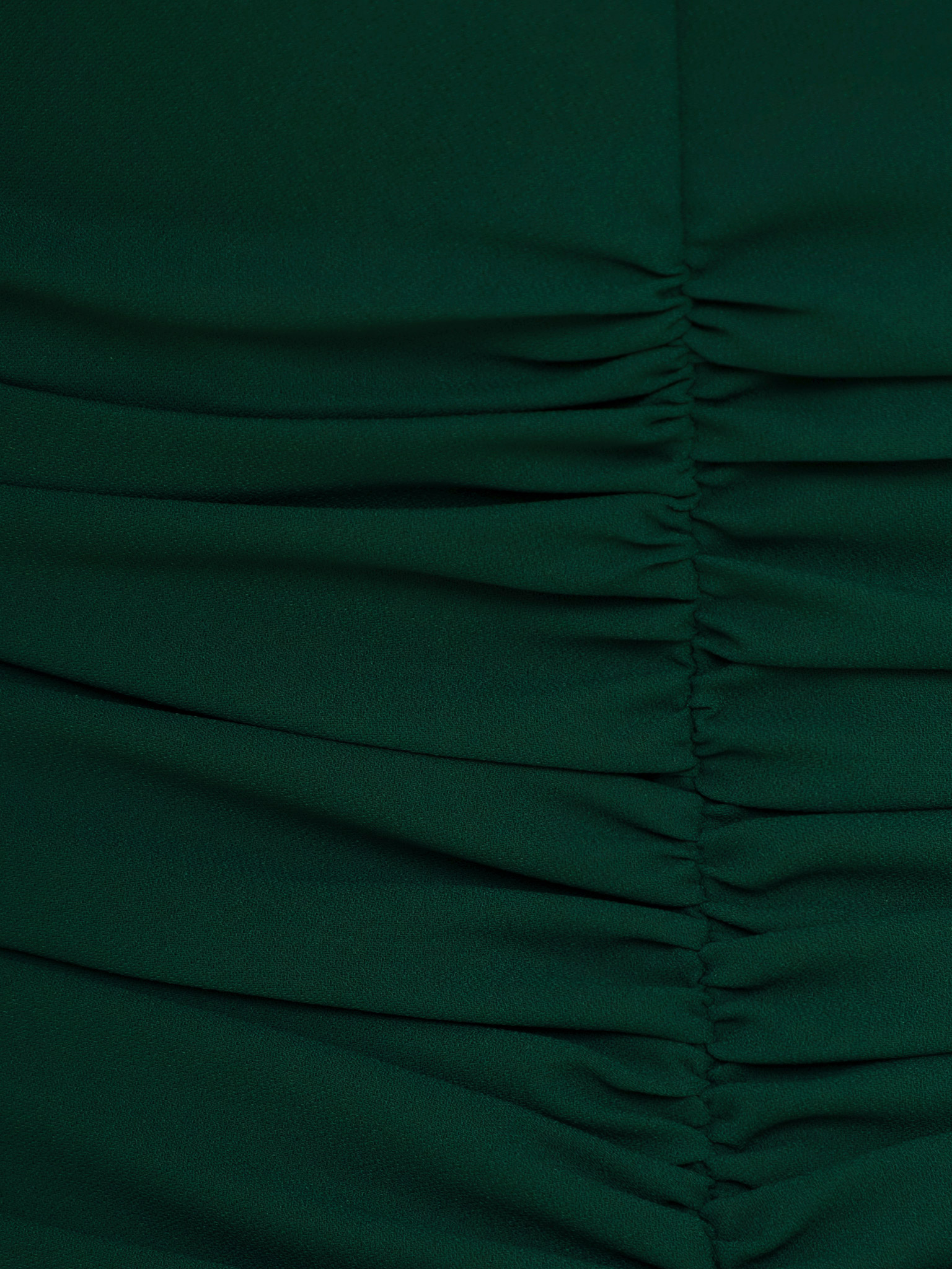 Maxi dress with puffed sleeves and gathers at the front