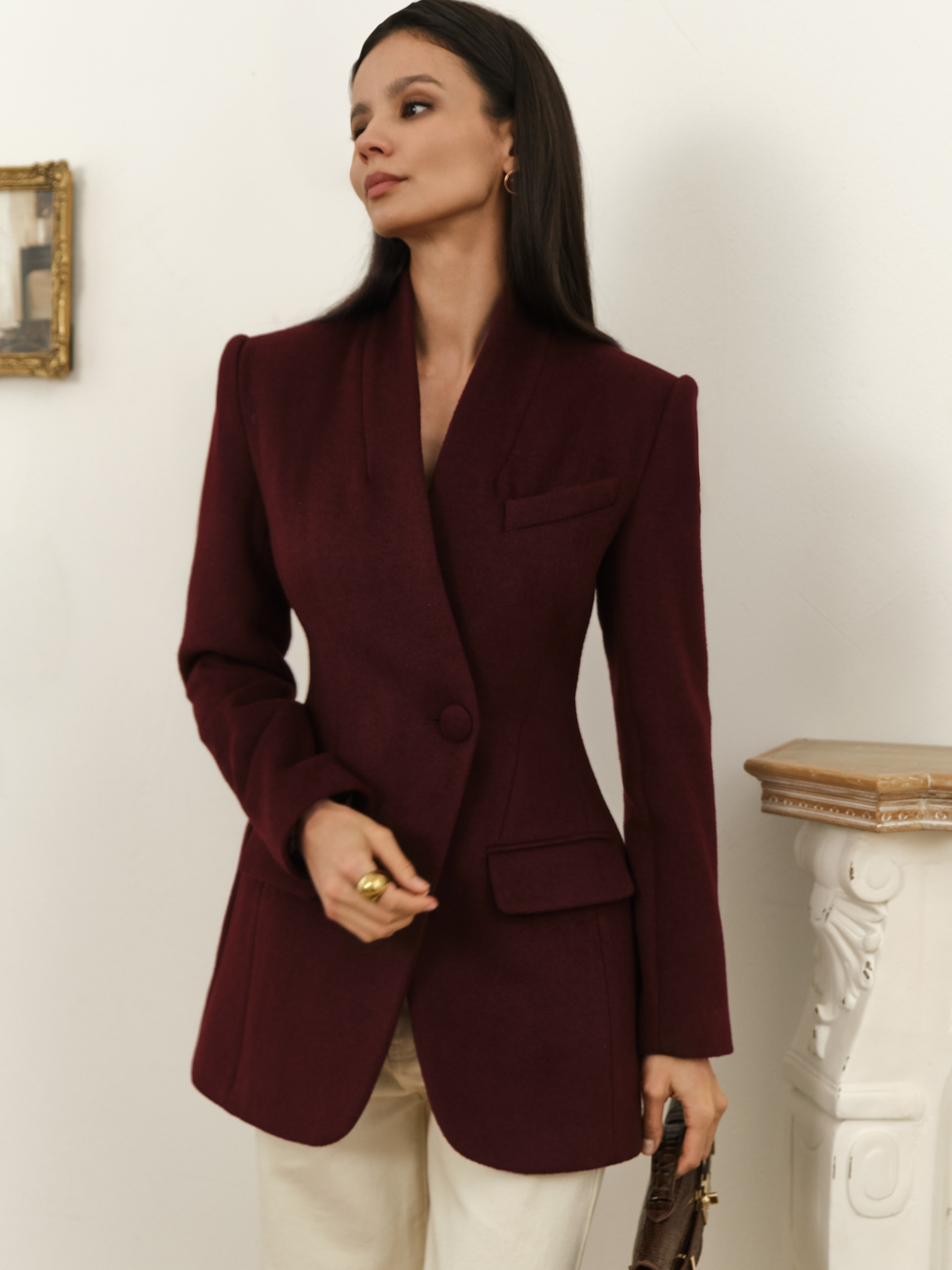 Fitted woollen jacket coat