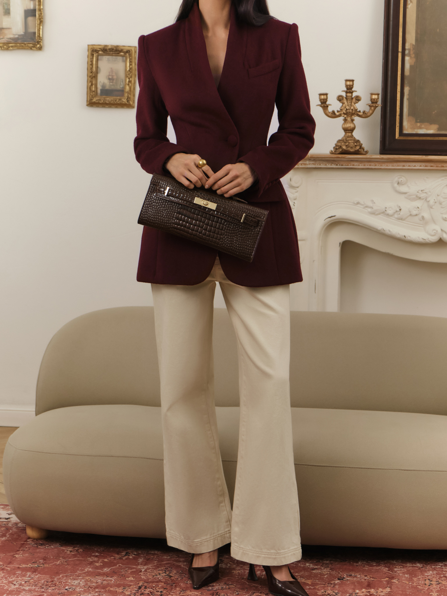 Fitted woollen jacket coat