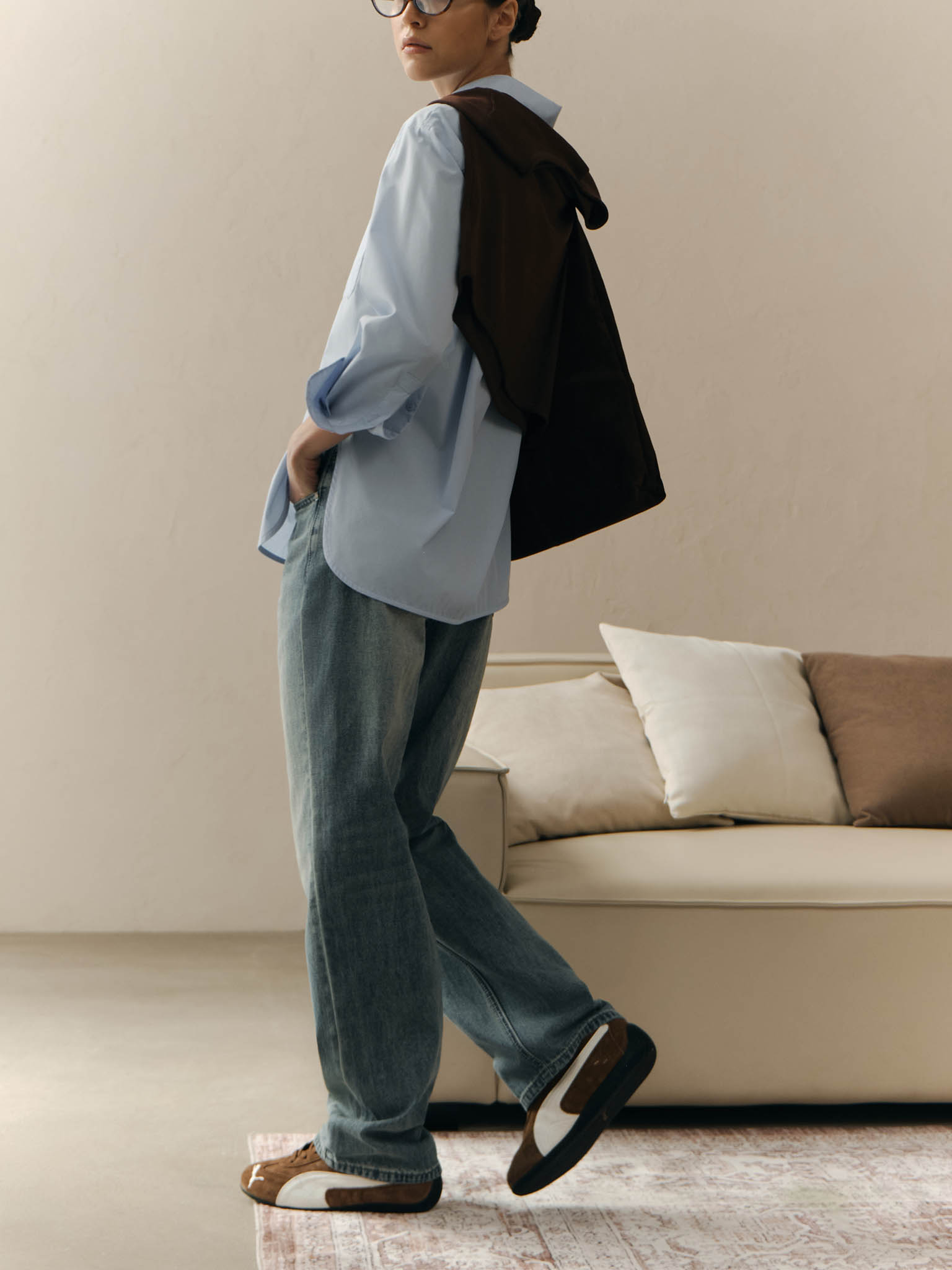 Loose light-wash denim jeans