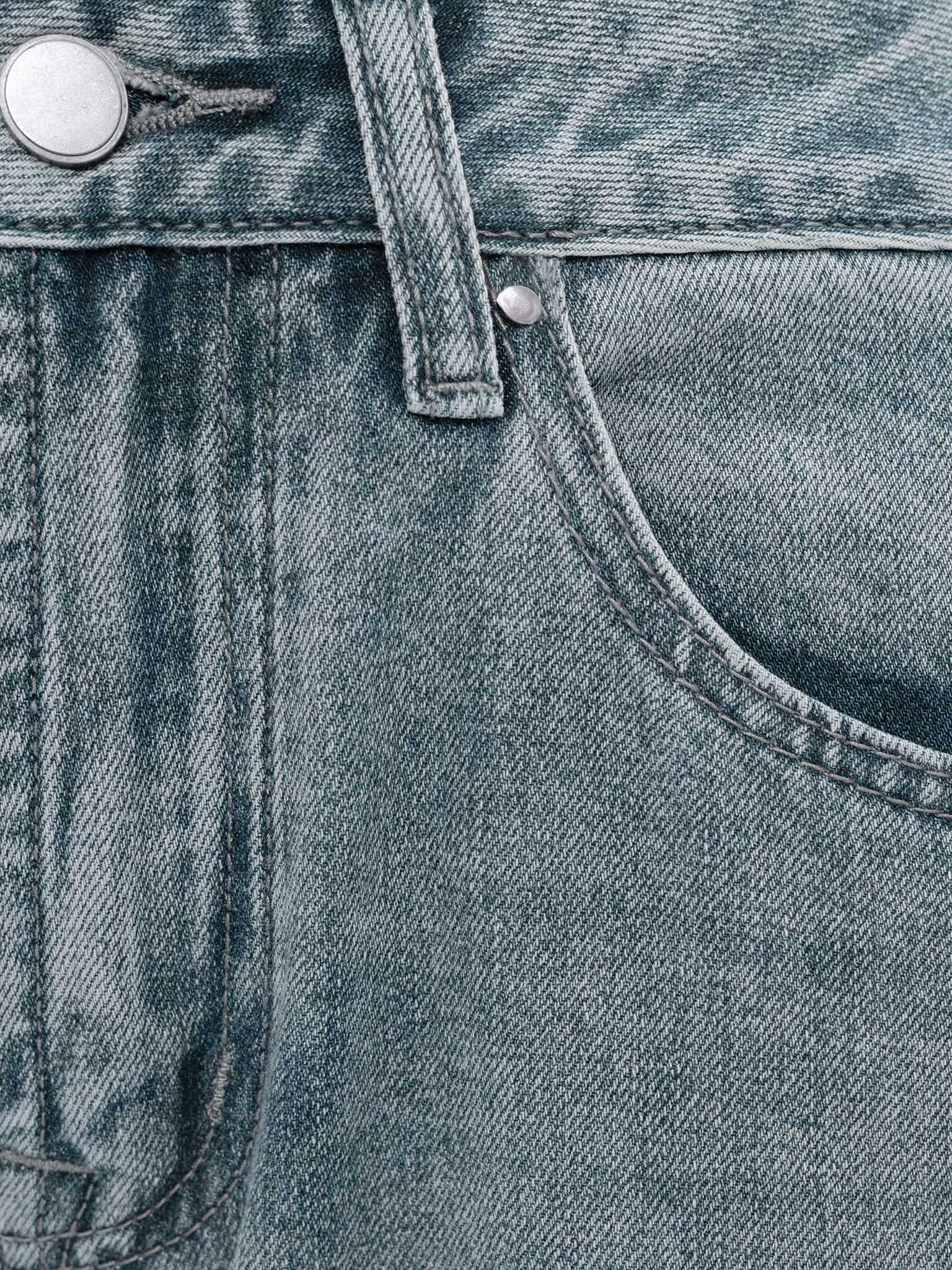 Loose light-wash denim jeans