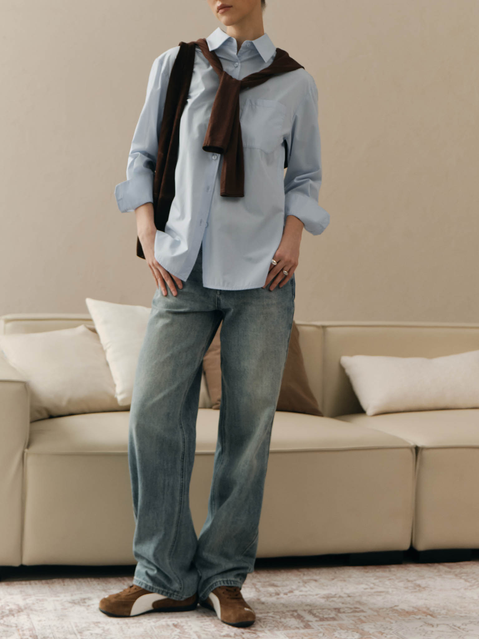 Loose light-wash denim jeans