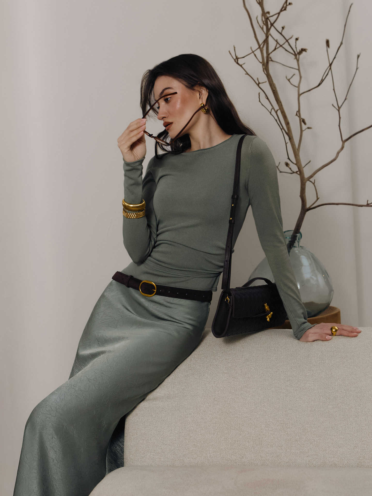 Jersey longlseeve with asymmetrical edge