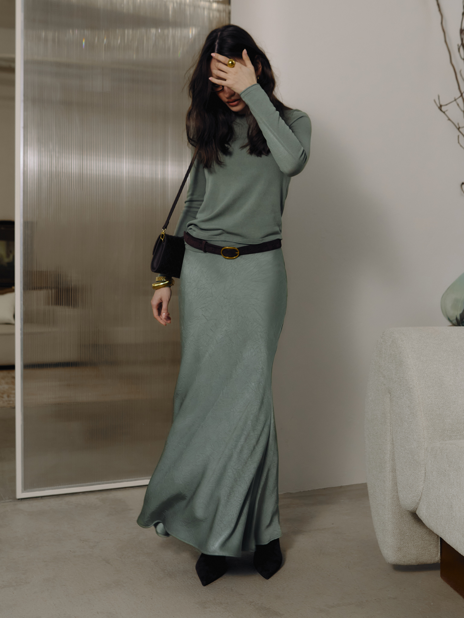 Jersey longlseeve with asymmetrical edge