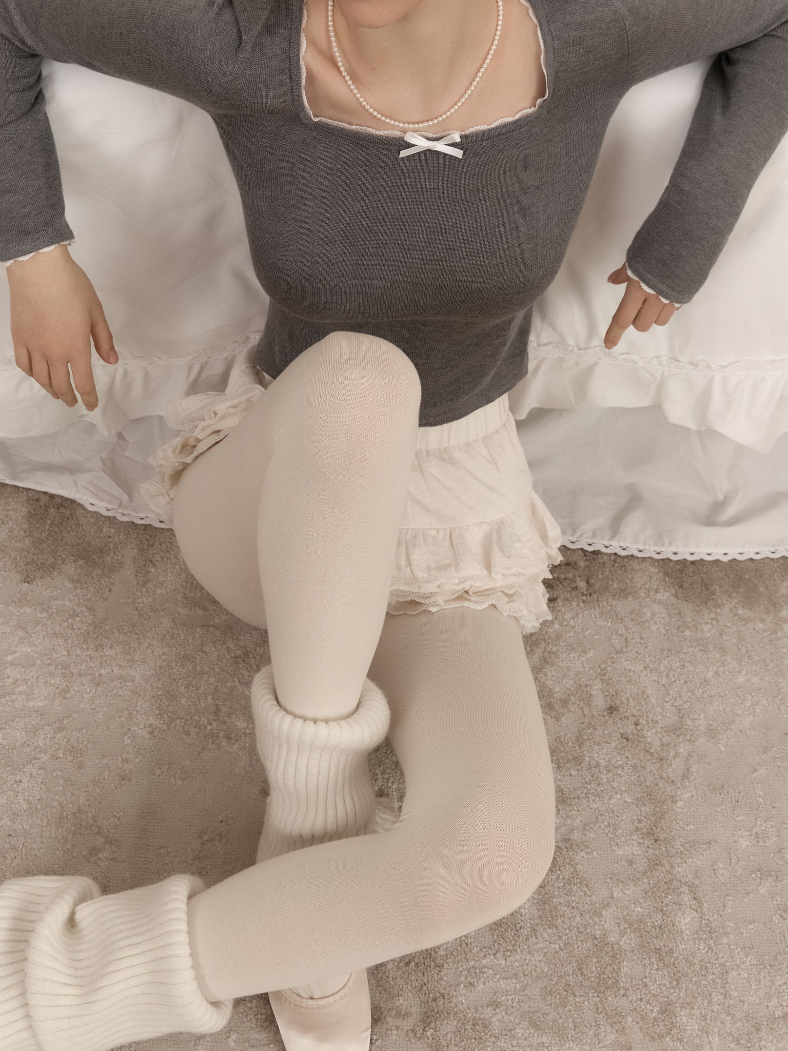 Jersey longsleeve with contrasting collar decoration