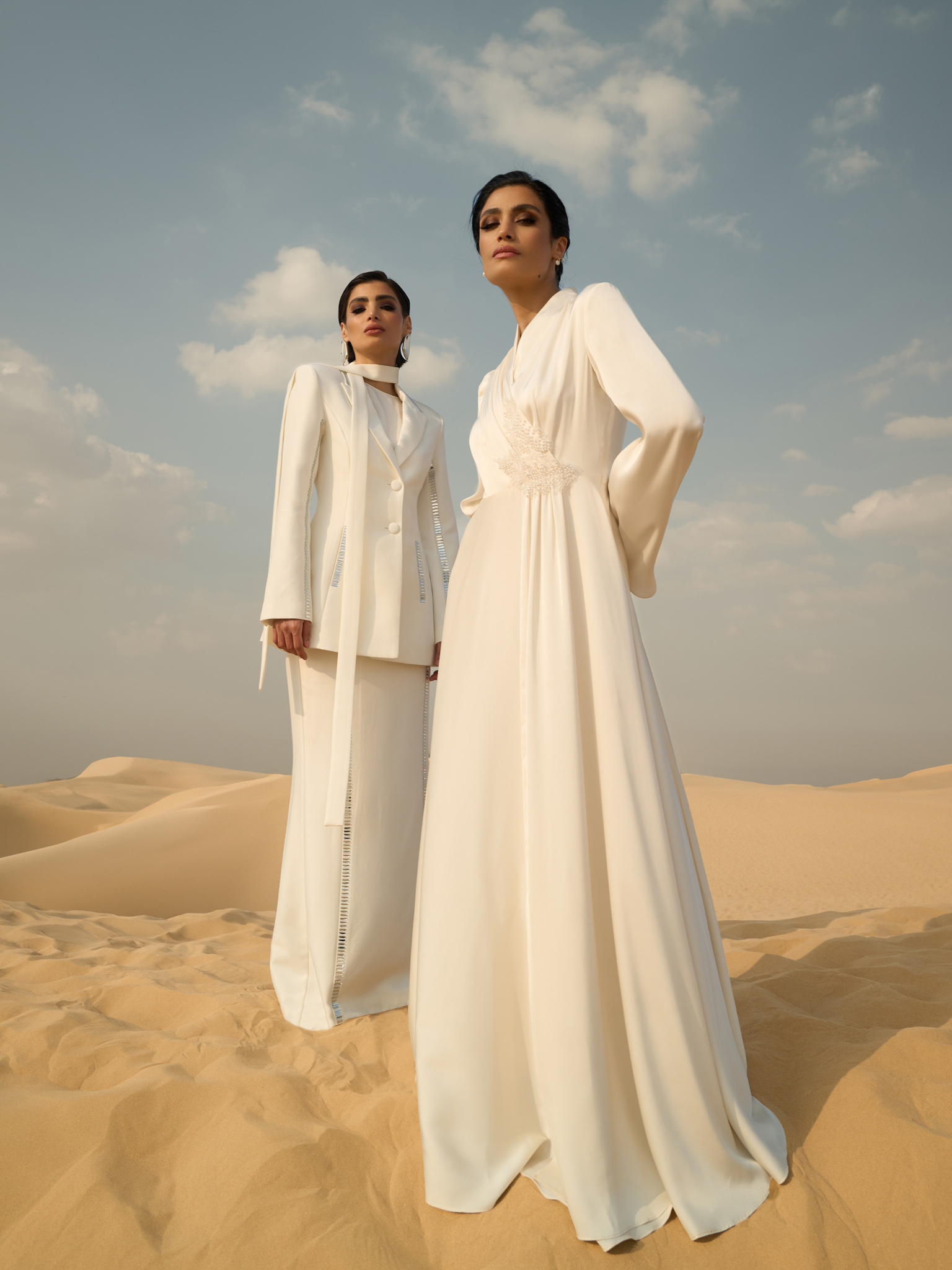 Floor-length maxi dress with wrap effect