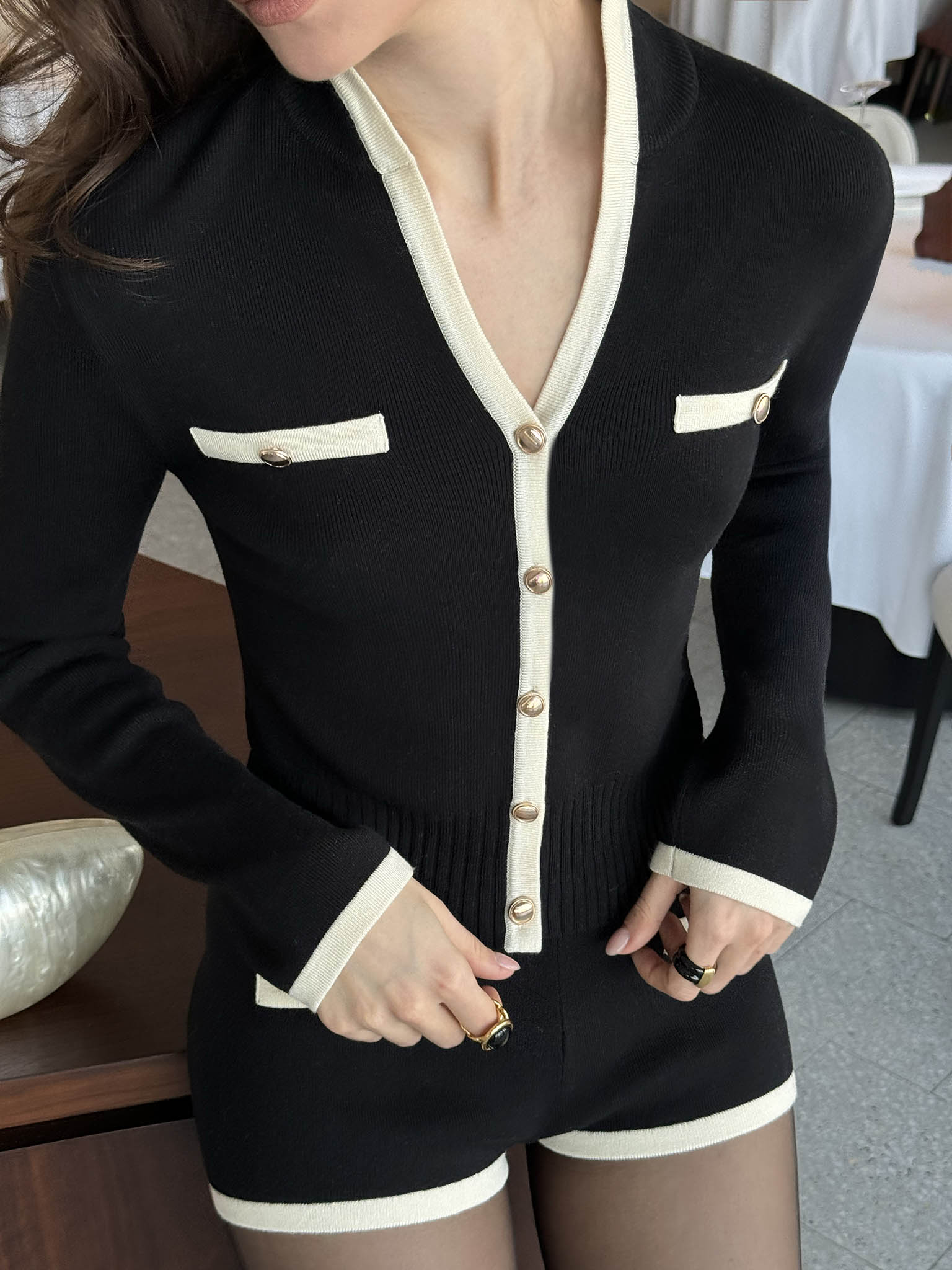 Knitted cardigan with contrasting details