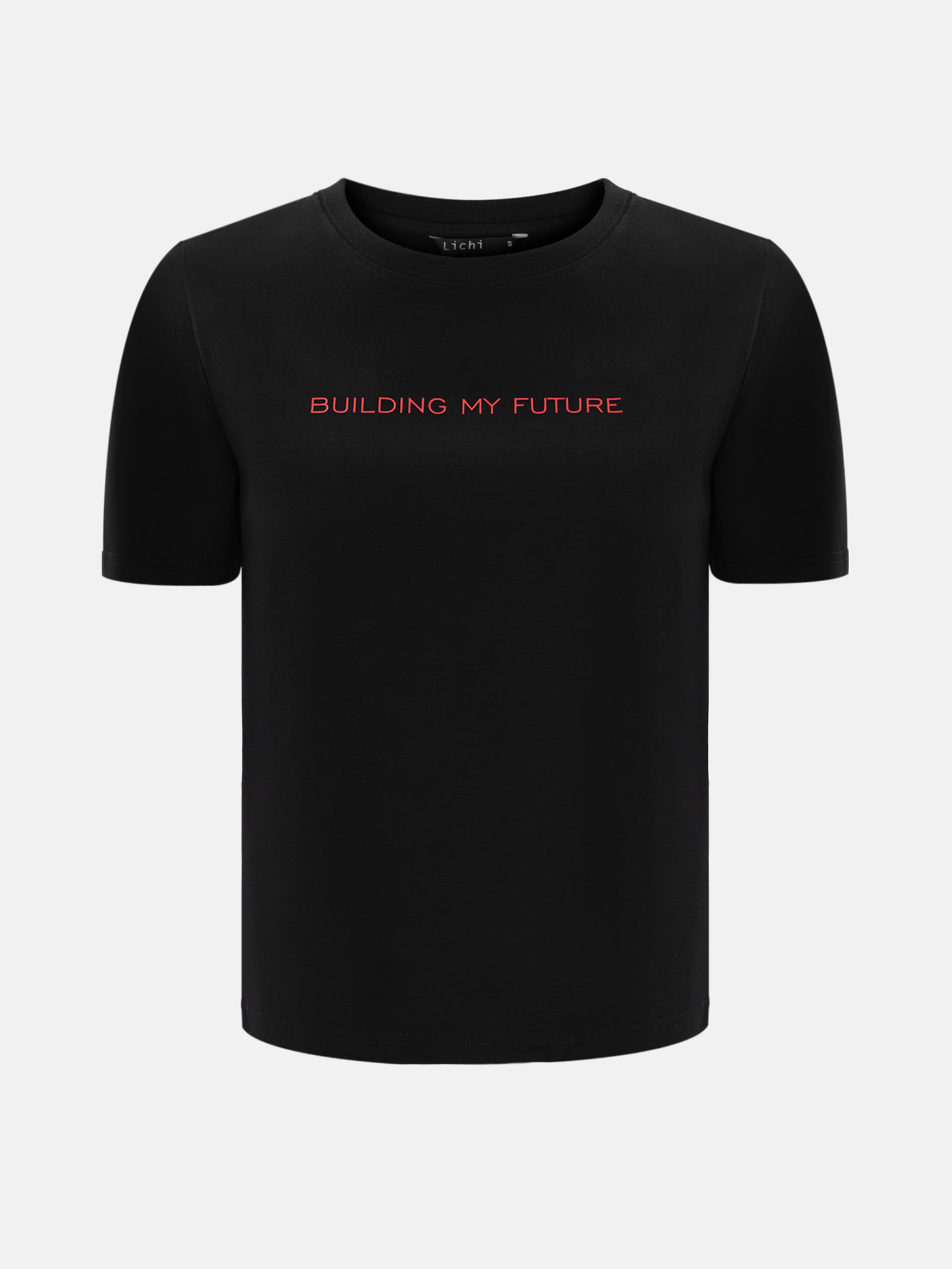 Прямая футболка с надписью на груди