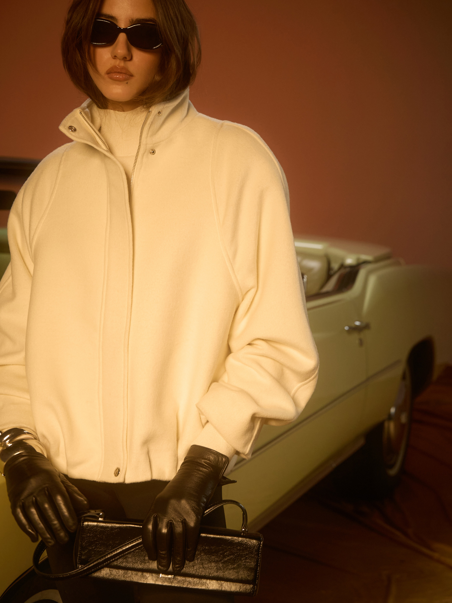 Свободный бомбер из шерстяной ткани