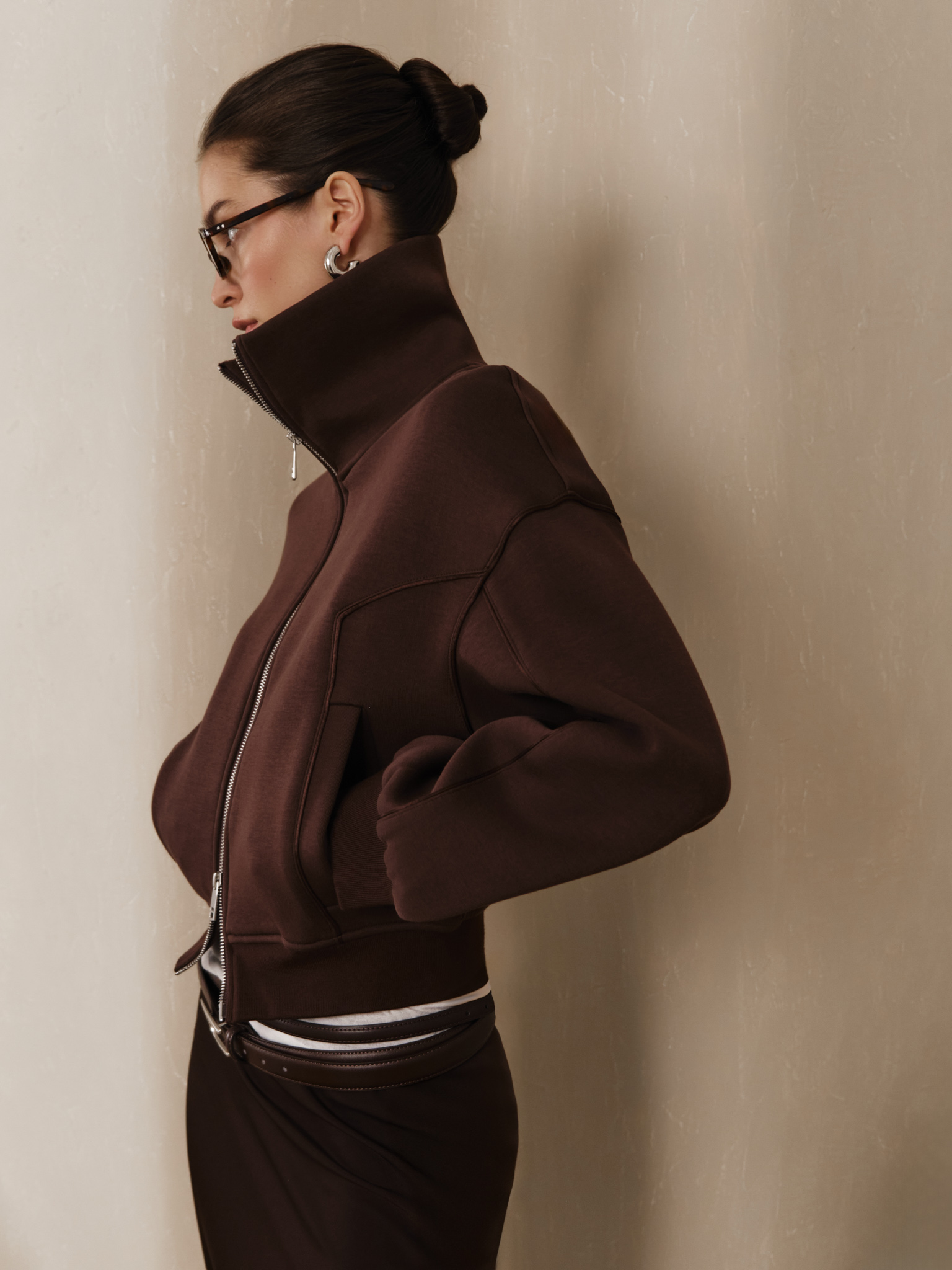 High collar zip-up hoodie